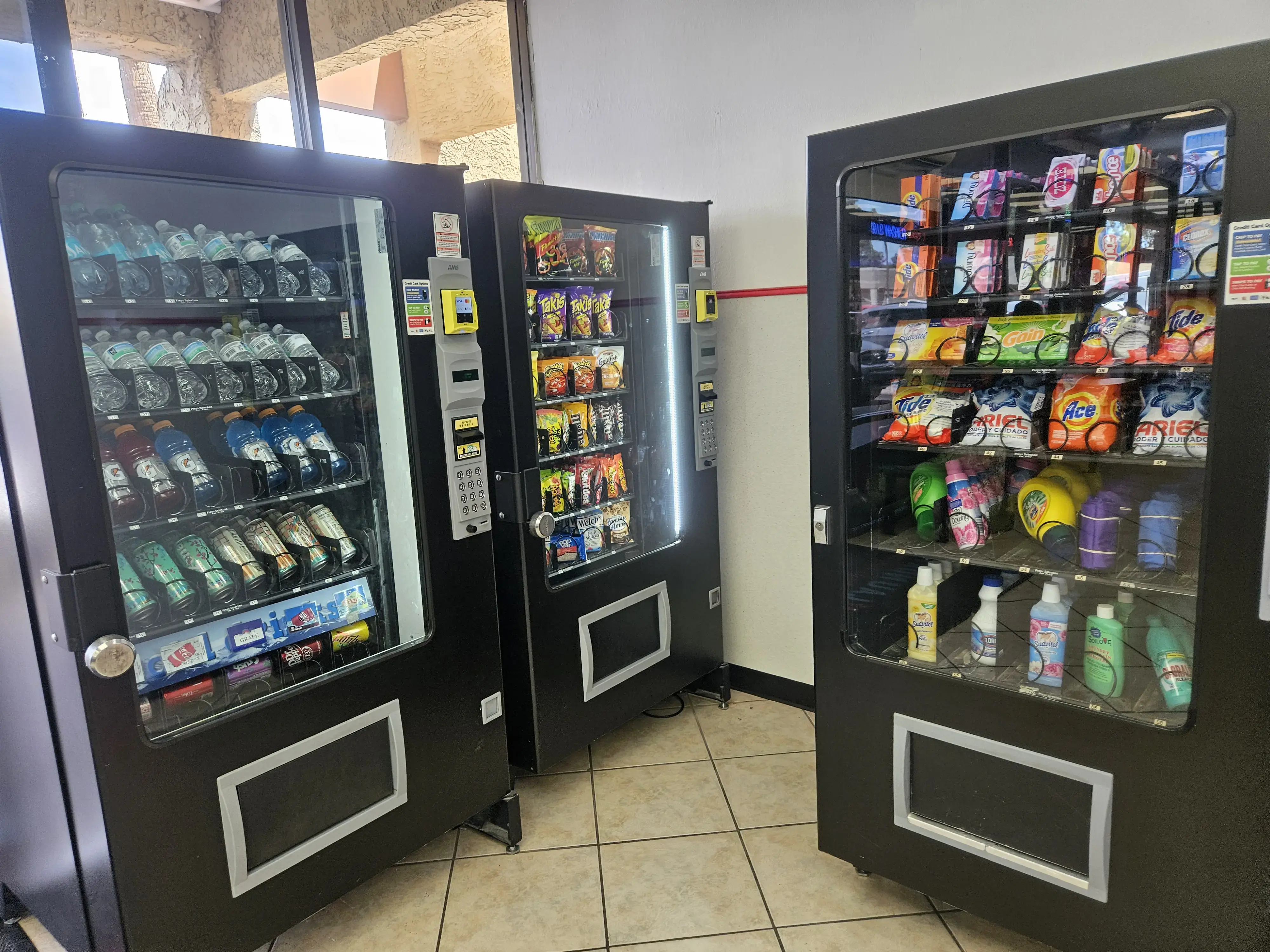 COIN Less LAUNDRY thumbnail 5