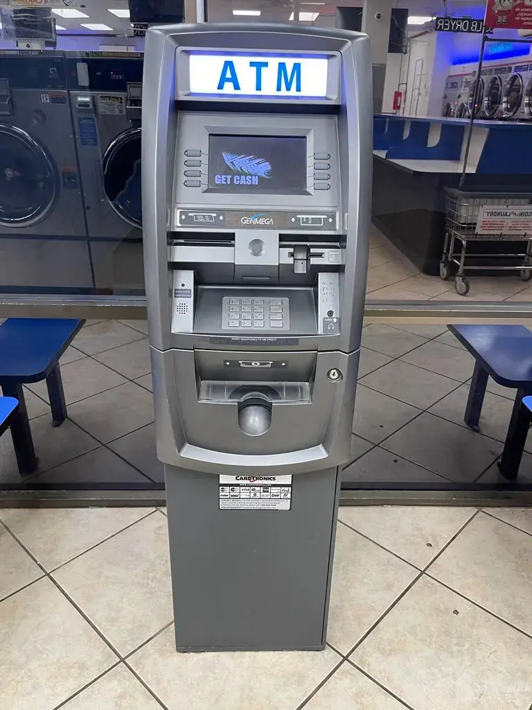 COIN Less LAUNDRY - Image 12