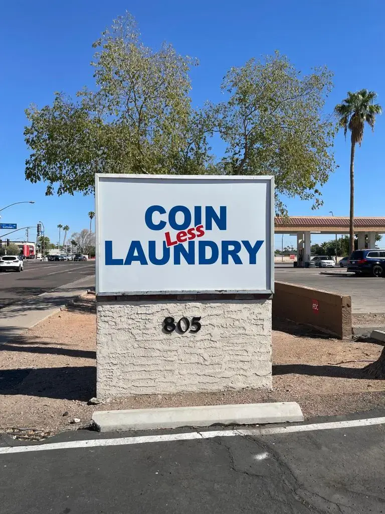 COIN Less LAUNDRY thumbnail 2