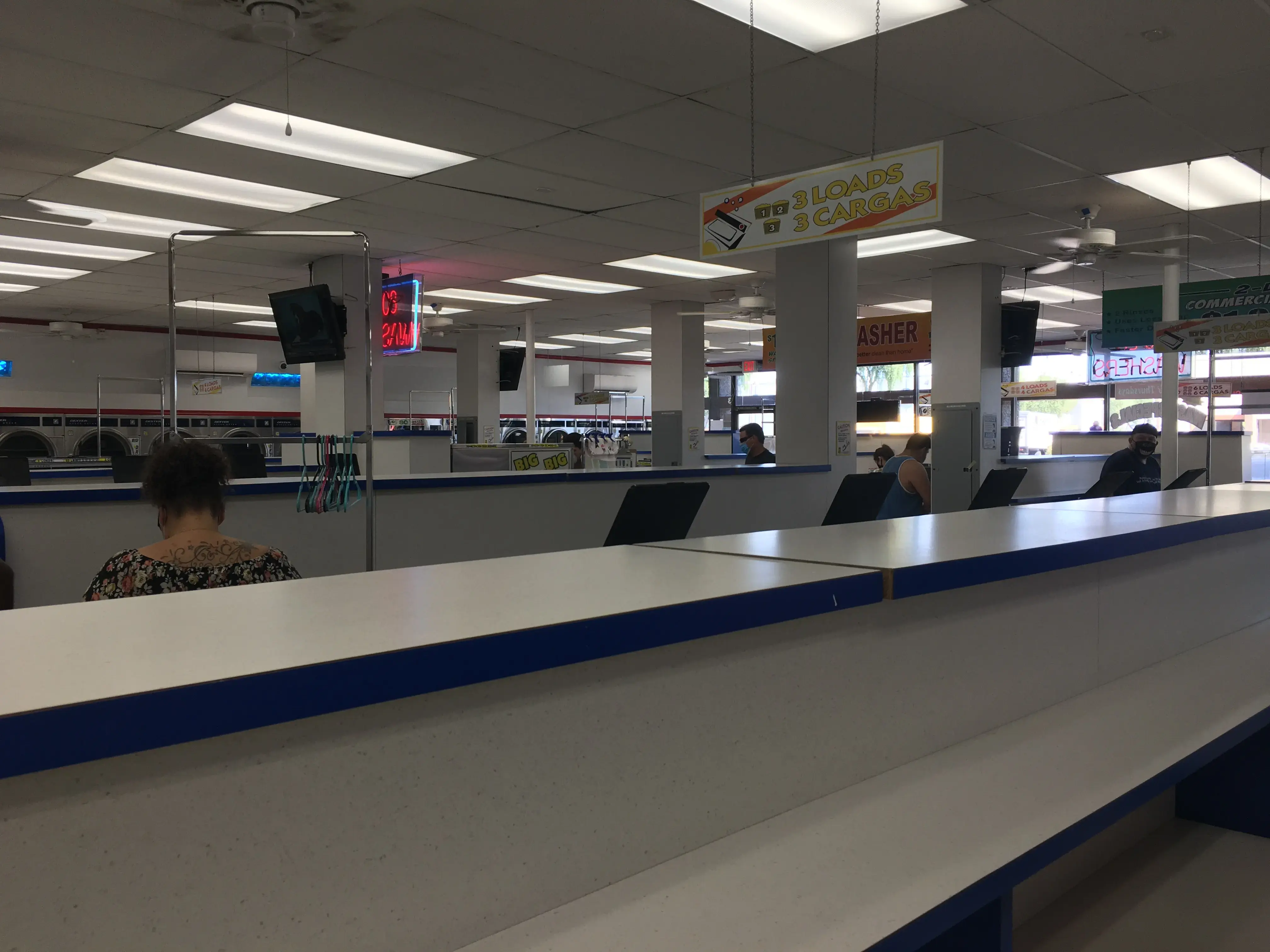 COIN Less LAUNDRY thumbnail 11