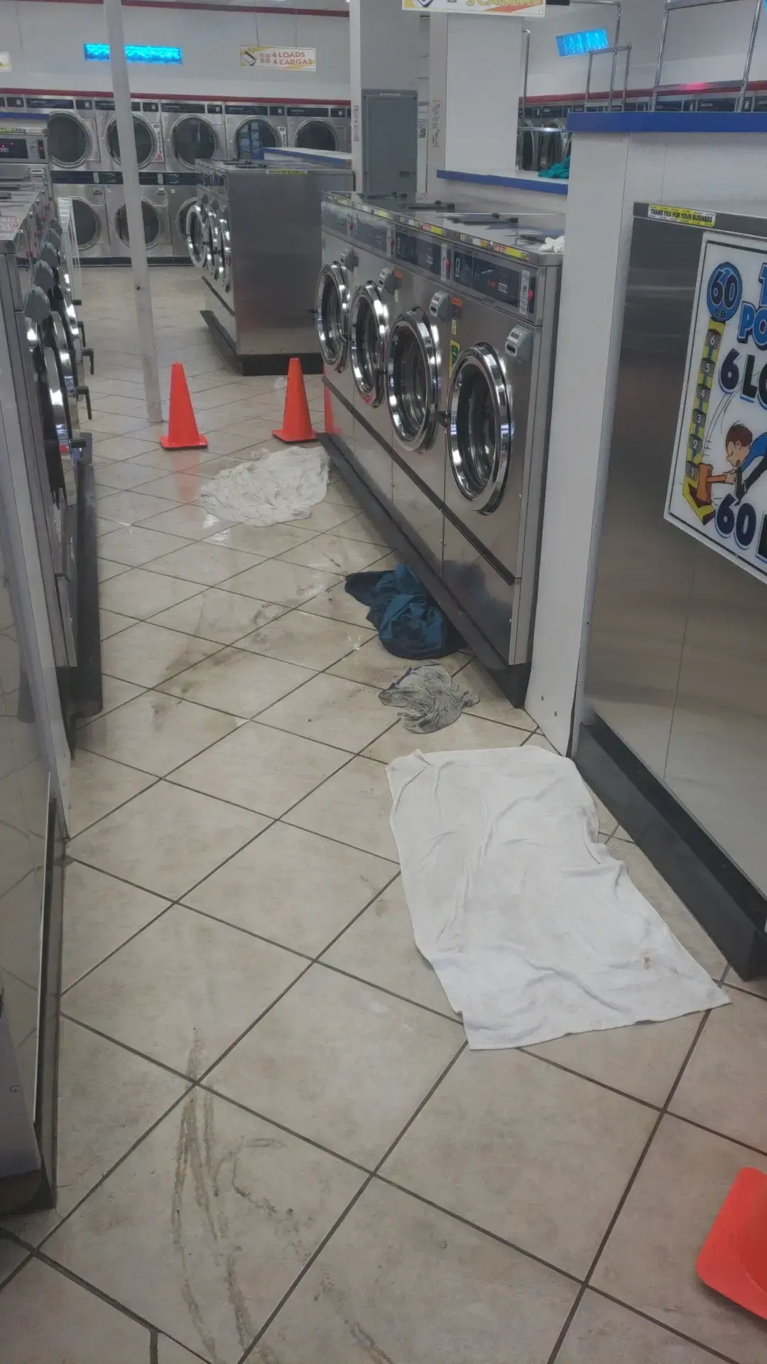 COIN Less LAUNDRY - Image 16