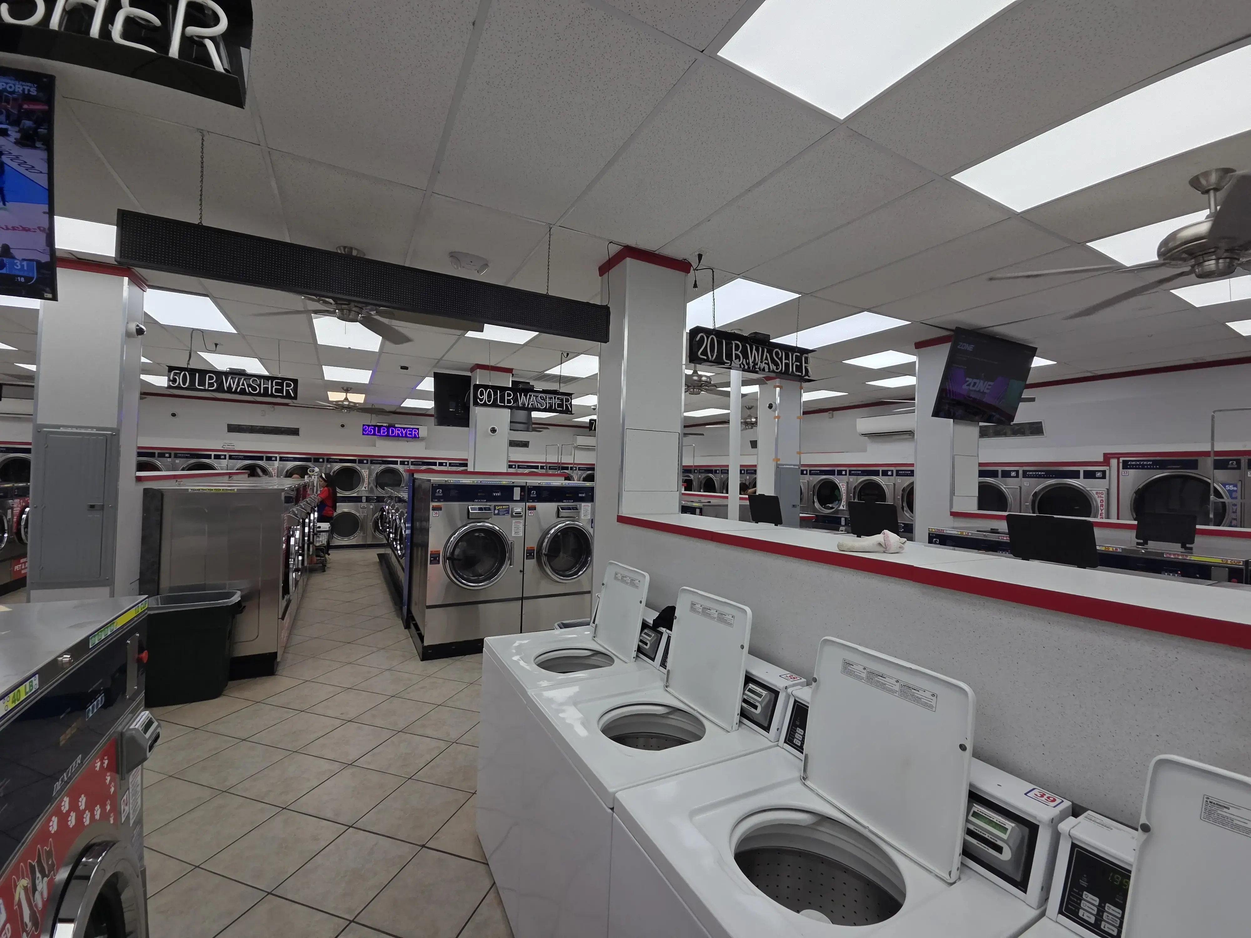 COIN Less LAUNDRY thumbnail 14