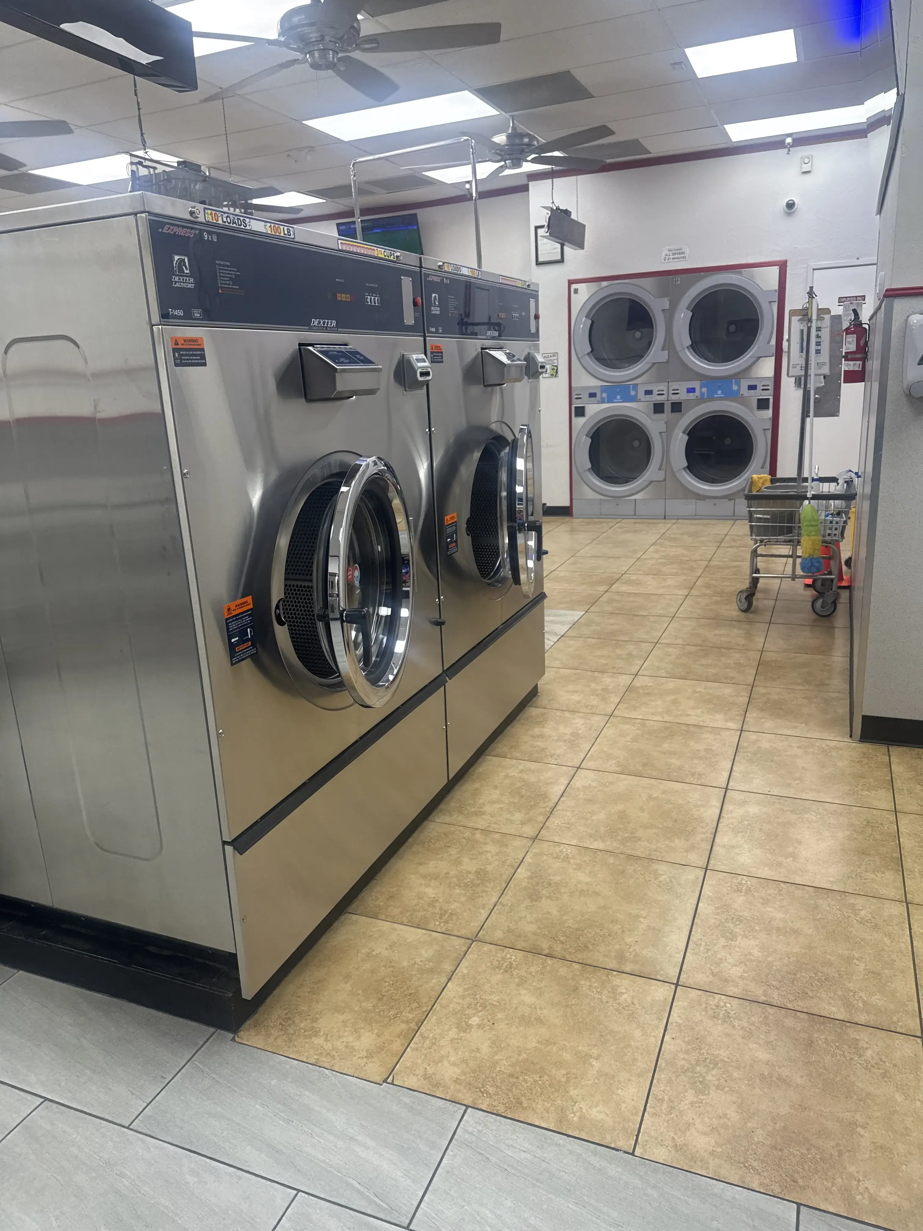 COIN Less LAUNDRY location