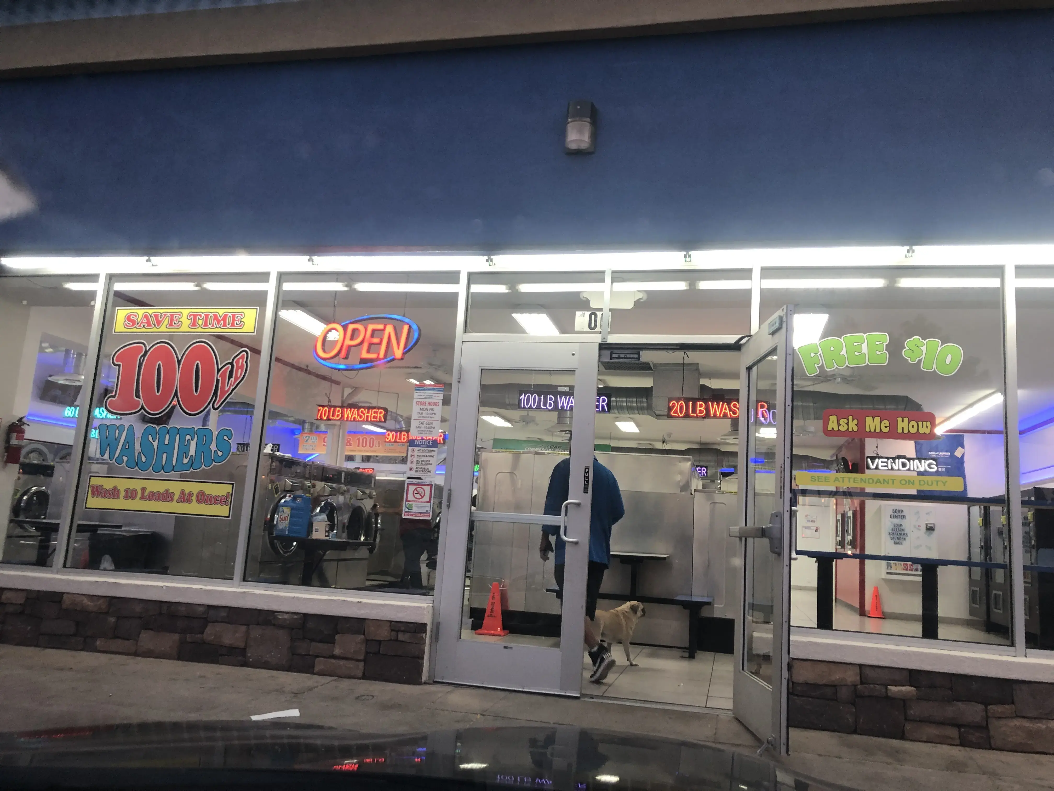 COIN Less LAUNDRY - Image 11