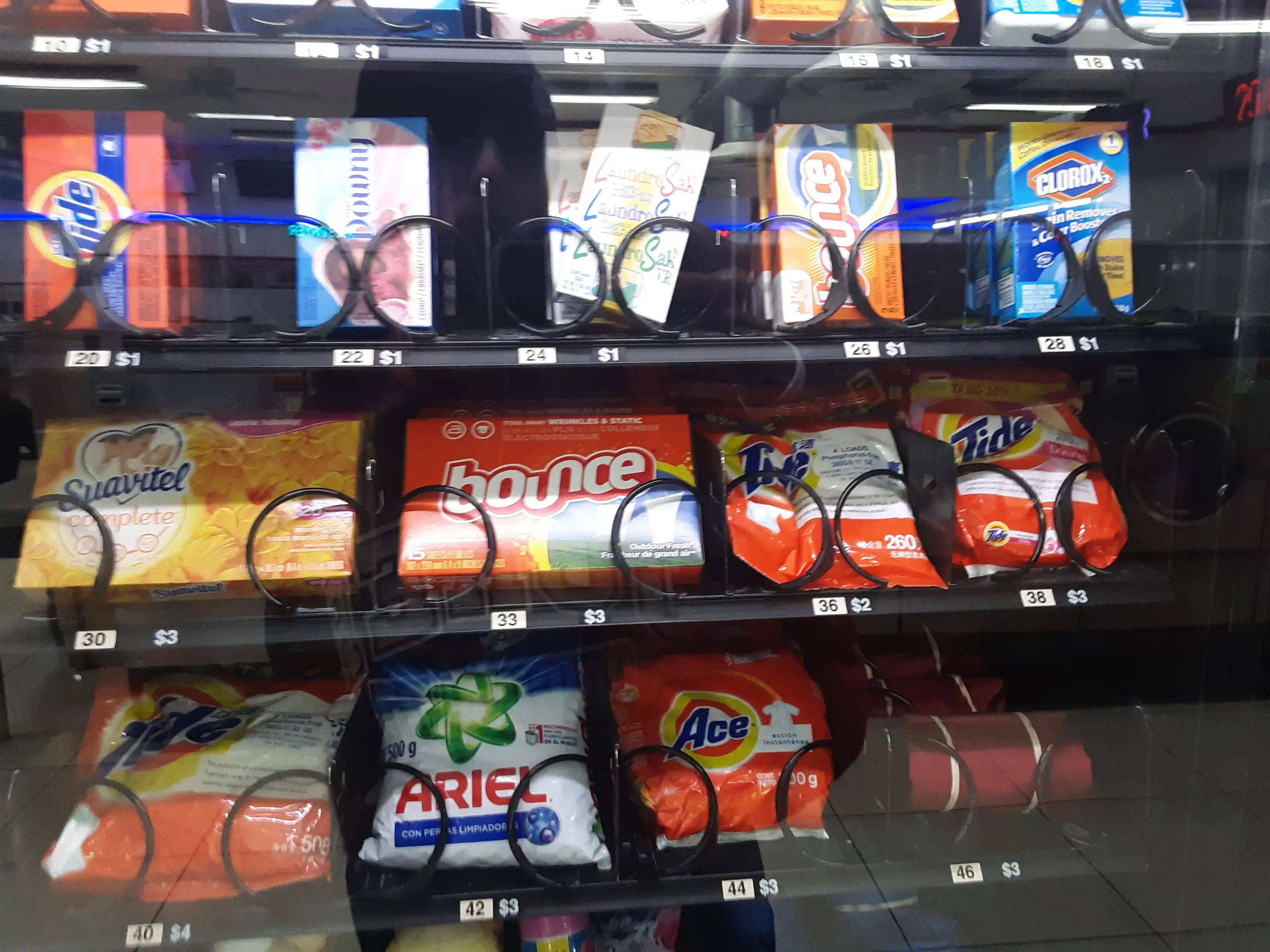 COIN Less LAUNDRY - Image 15