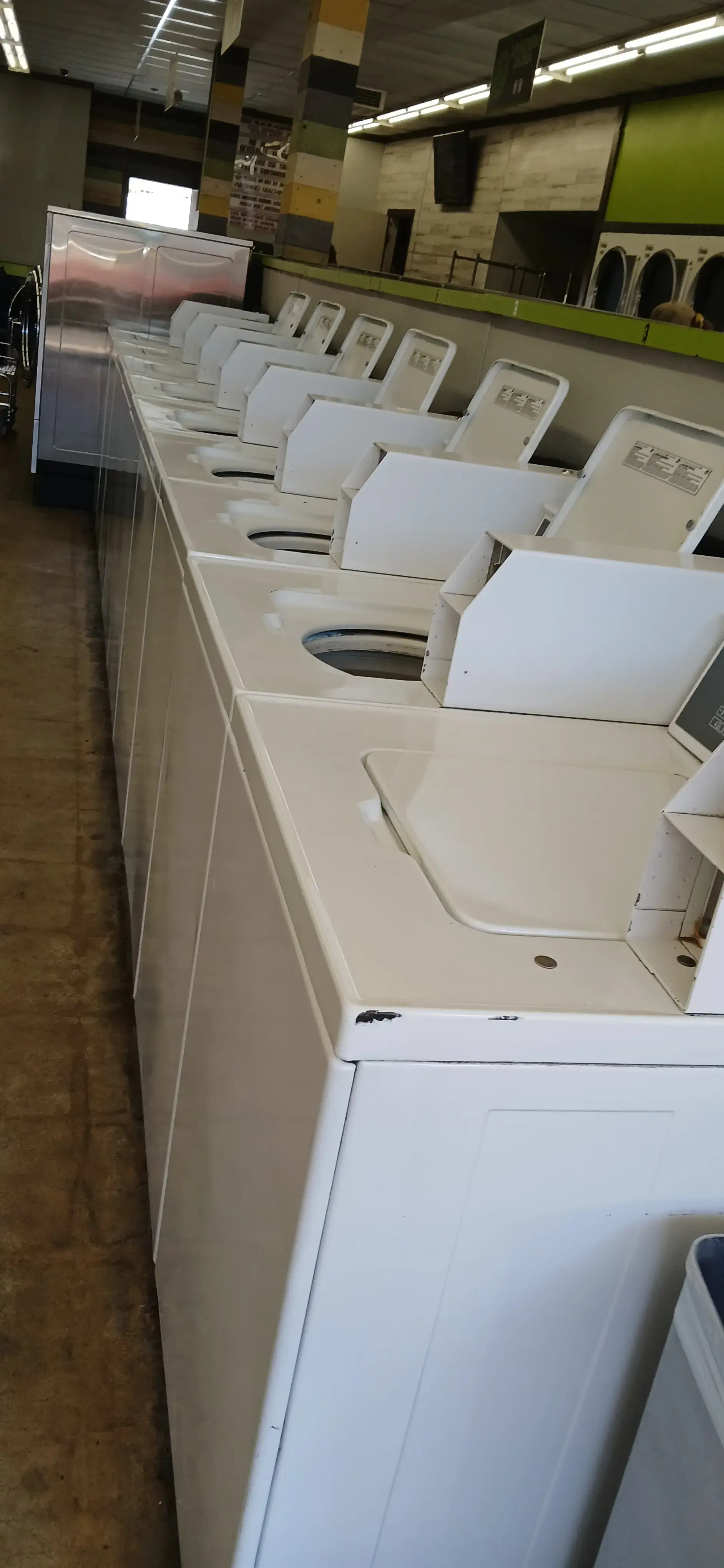 Coin-Op Laundry - Image 20