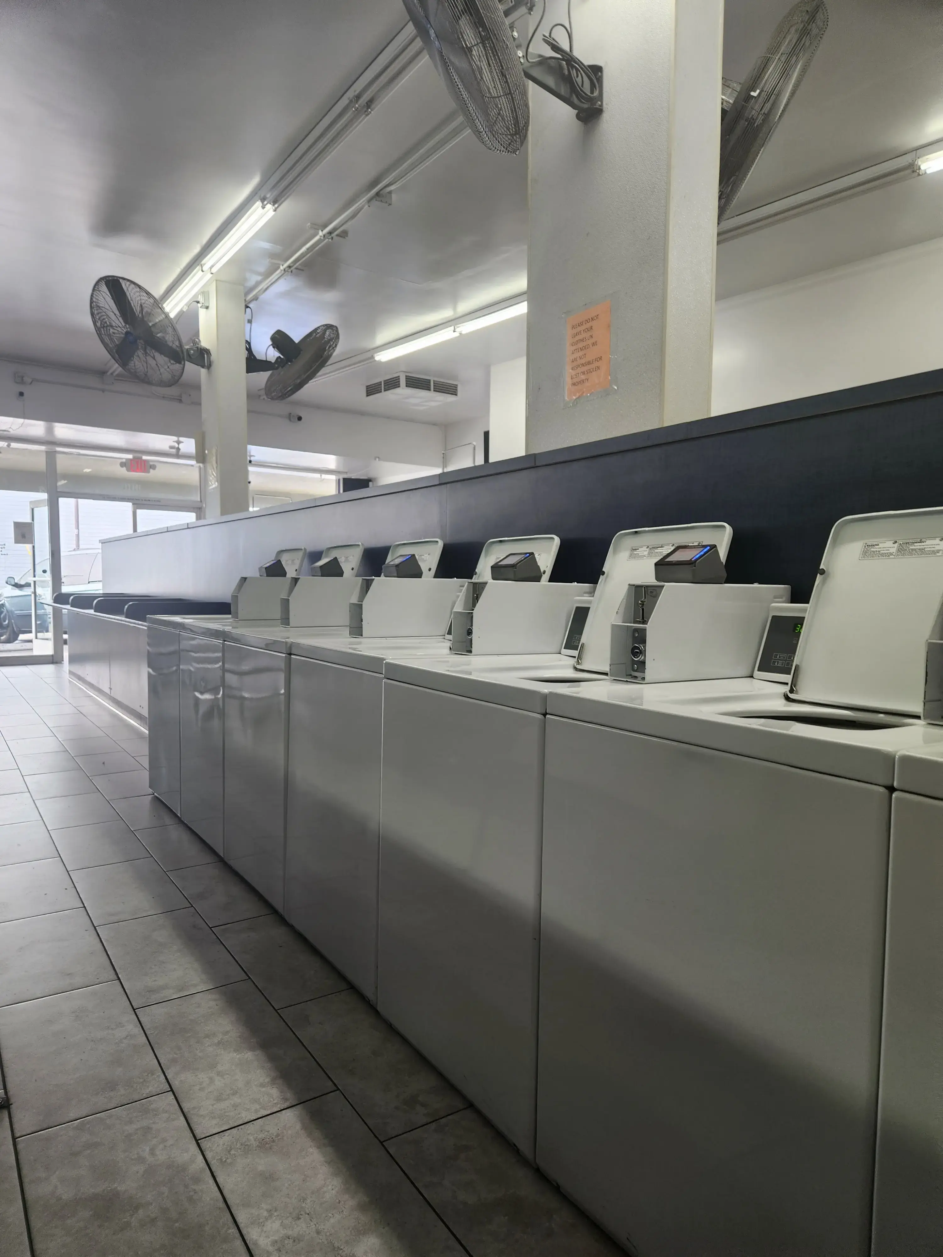 Coin OP Laundry Lavanderia thumbnail 13