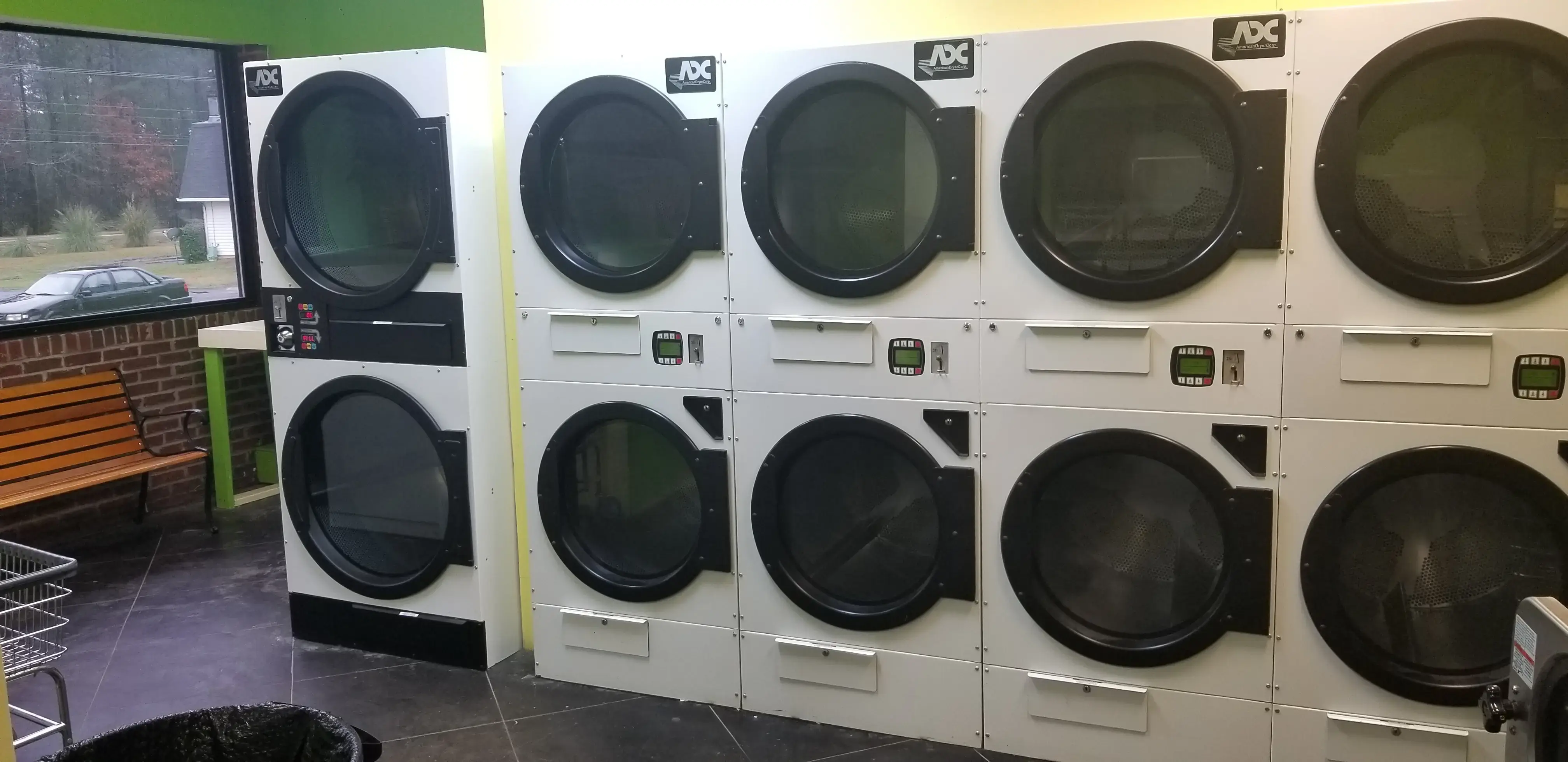 COIN-OP LAUNDRY - Image 16