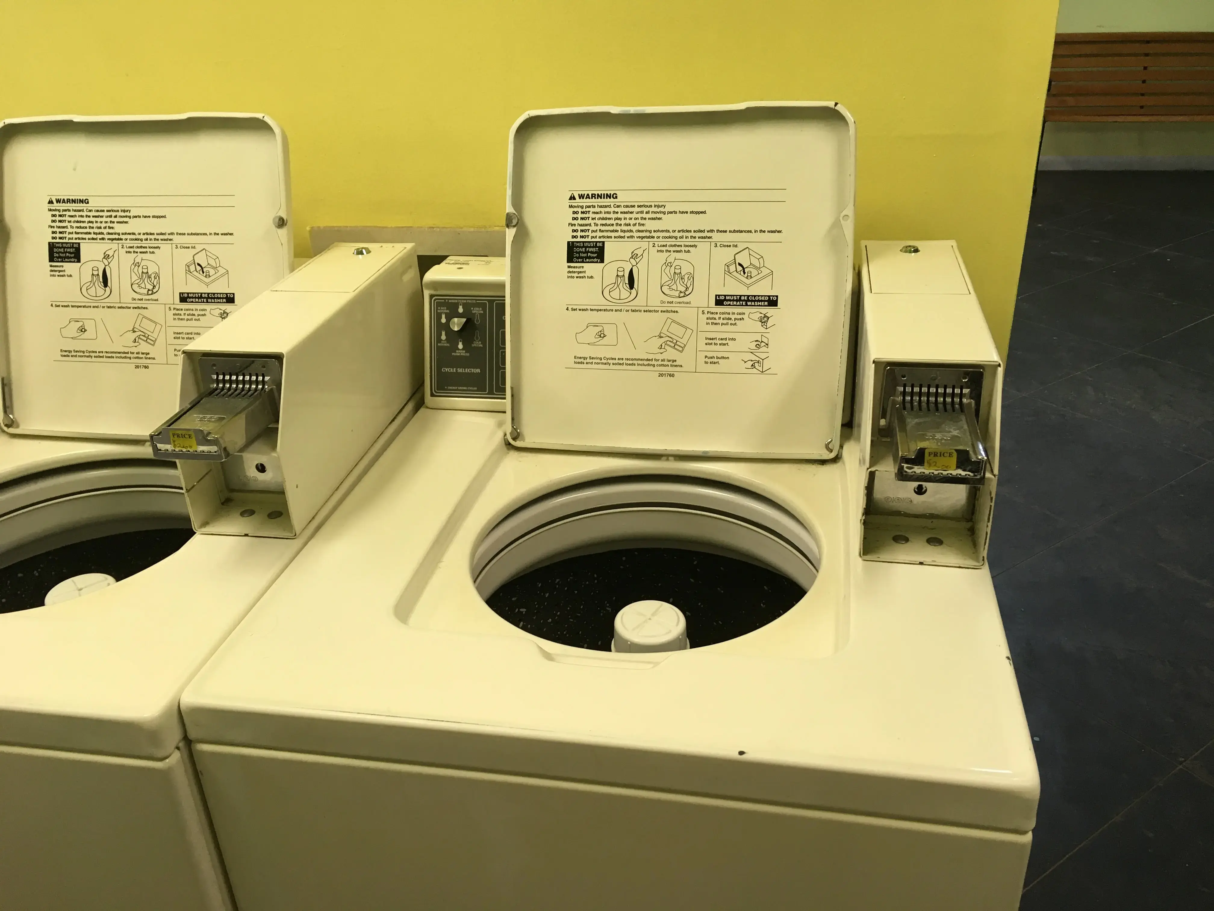 COIN-OP LAUNDRY thumbnail 6
