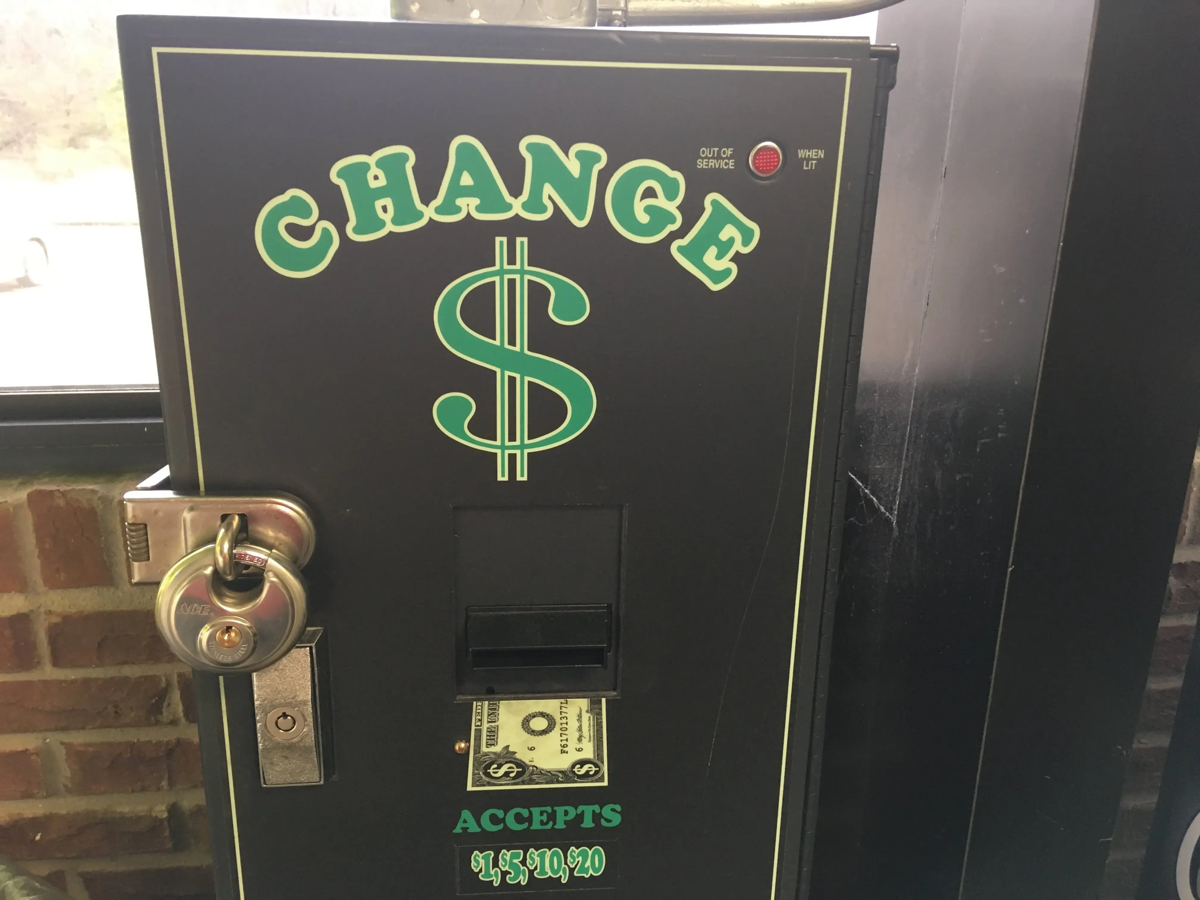 COIN-OP LAUNDRY - Image 10
