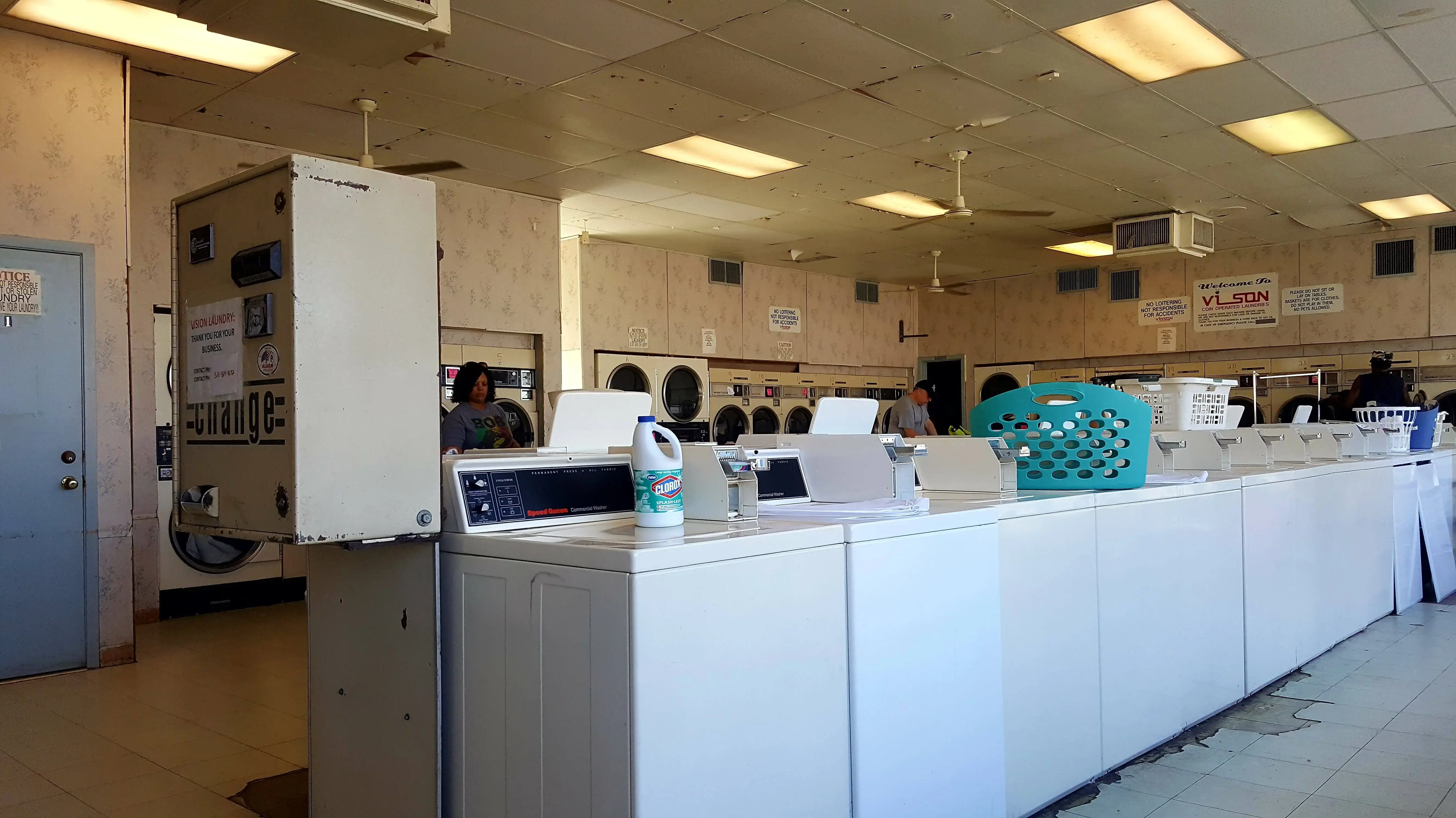 Coin-Operated Laundromat location