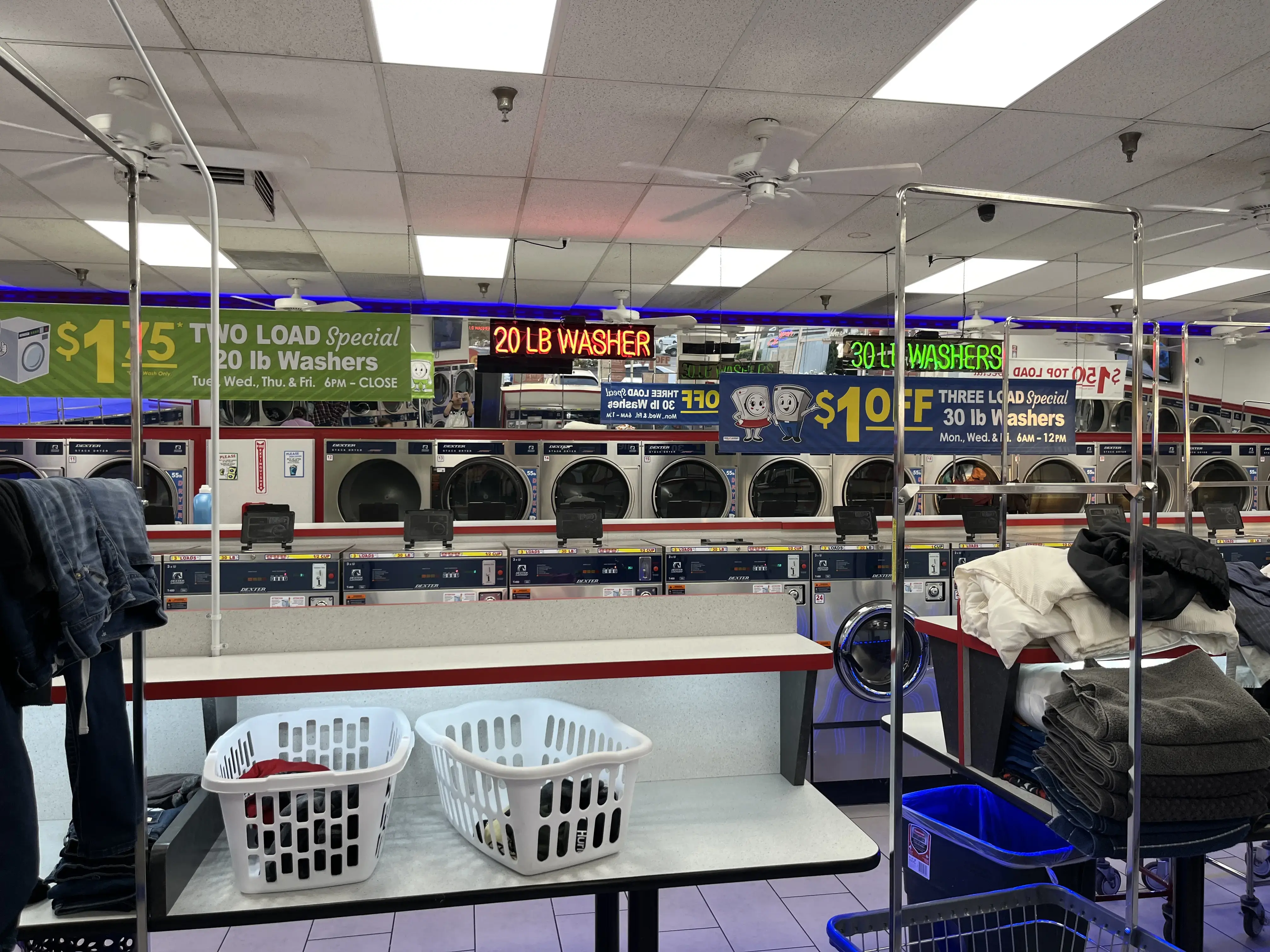 COINLESS LAUNDRY thumbnail 5