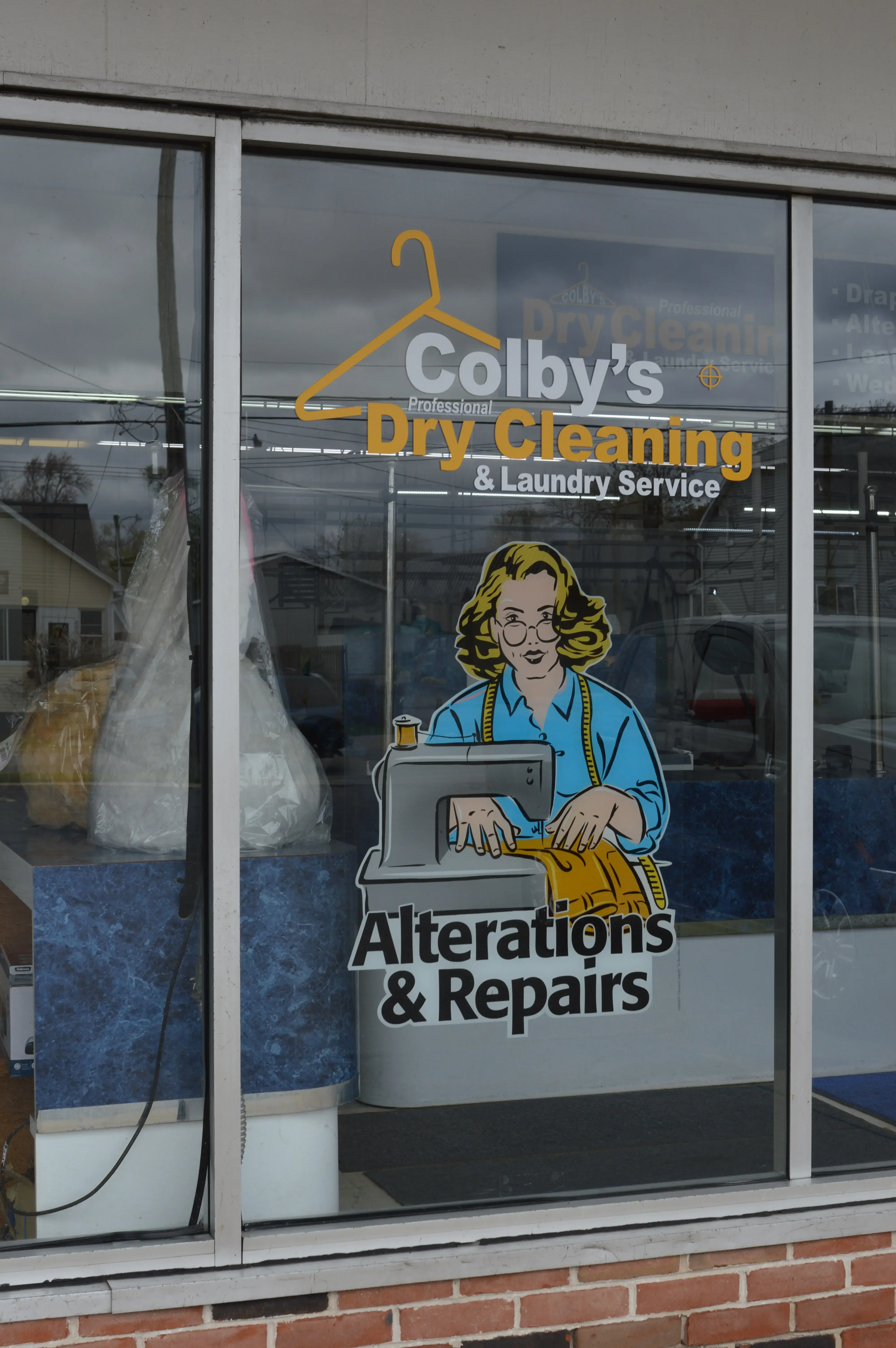 Colby's Dry Cleaning - Image 12