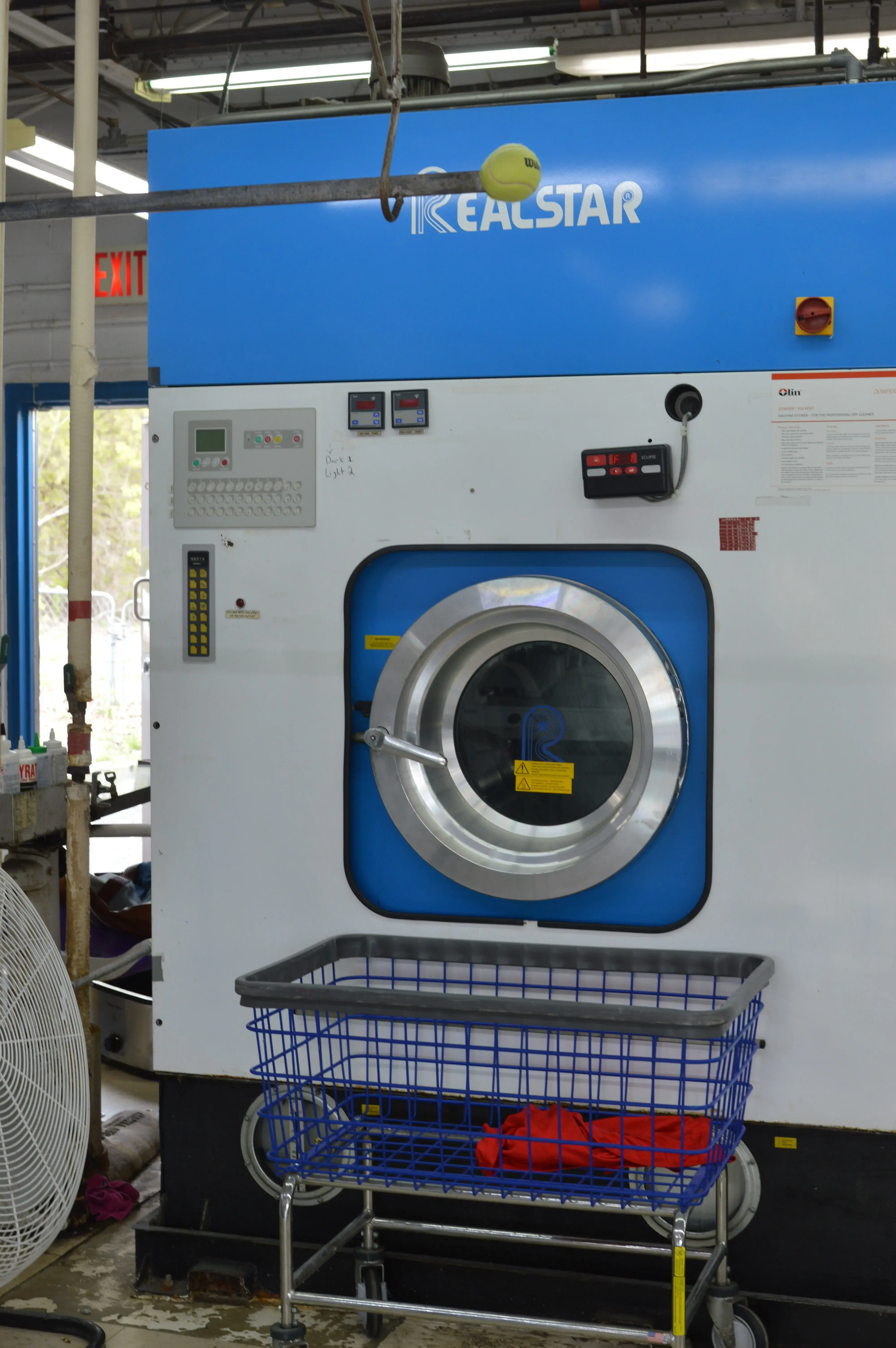 Colby's Dry Cleaning thumbnail 11