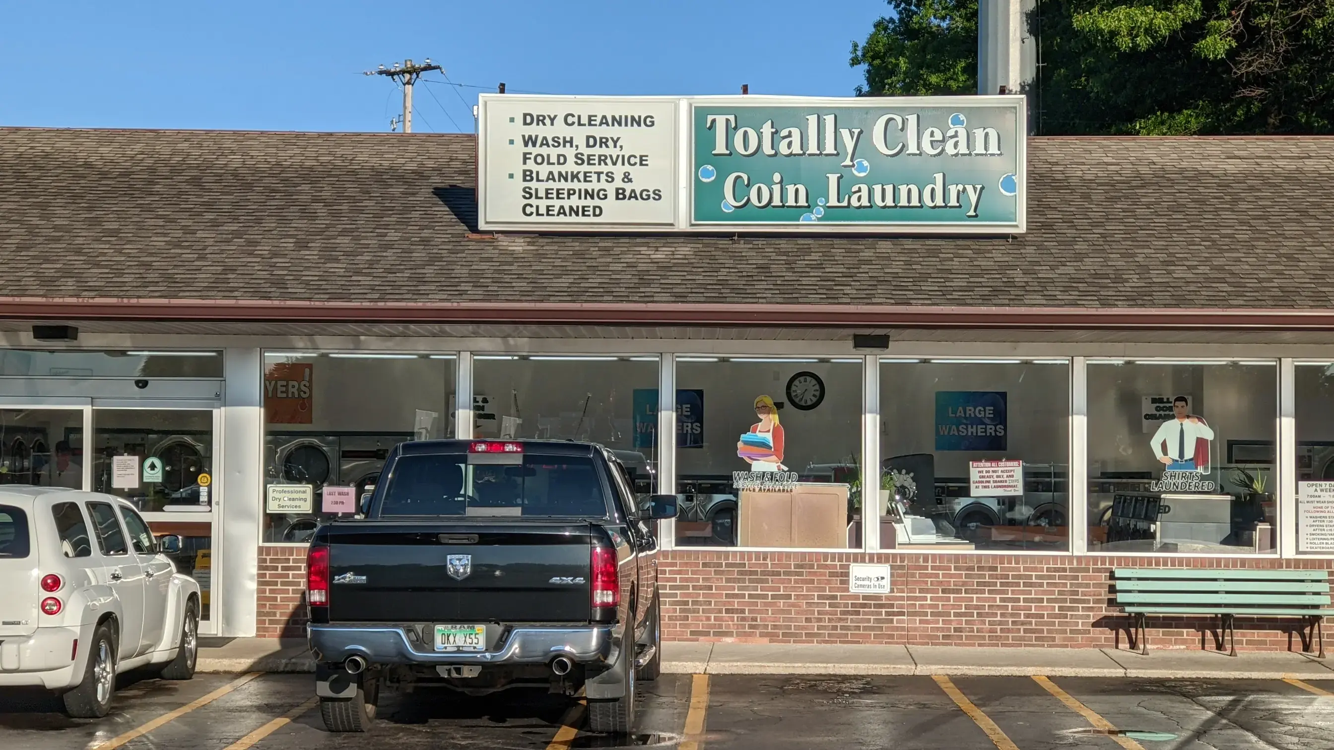 Colby's Totally Clean - Saginaw Rd - Image 17