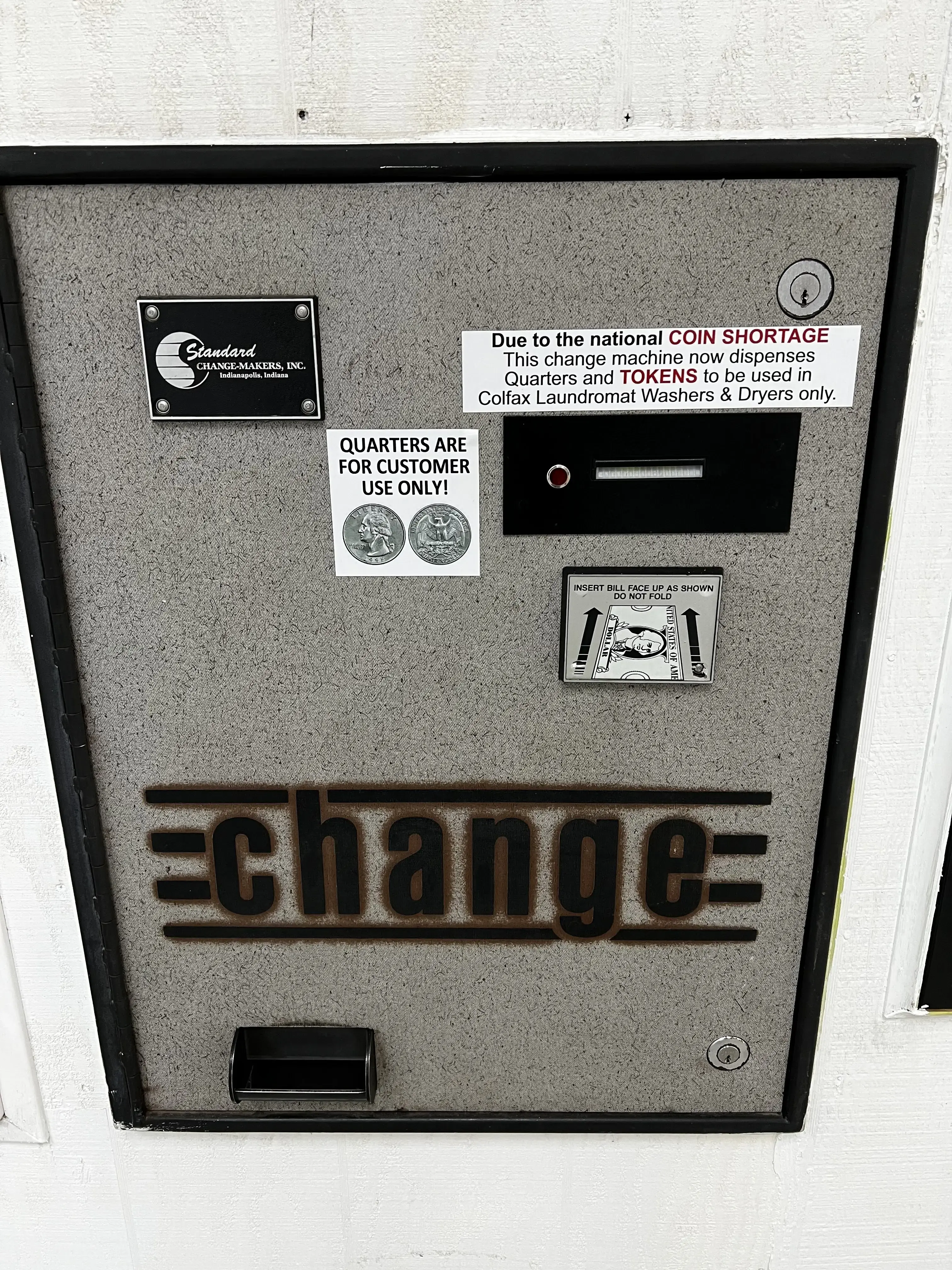 Colfax Laundromat thumbnail 14