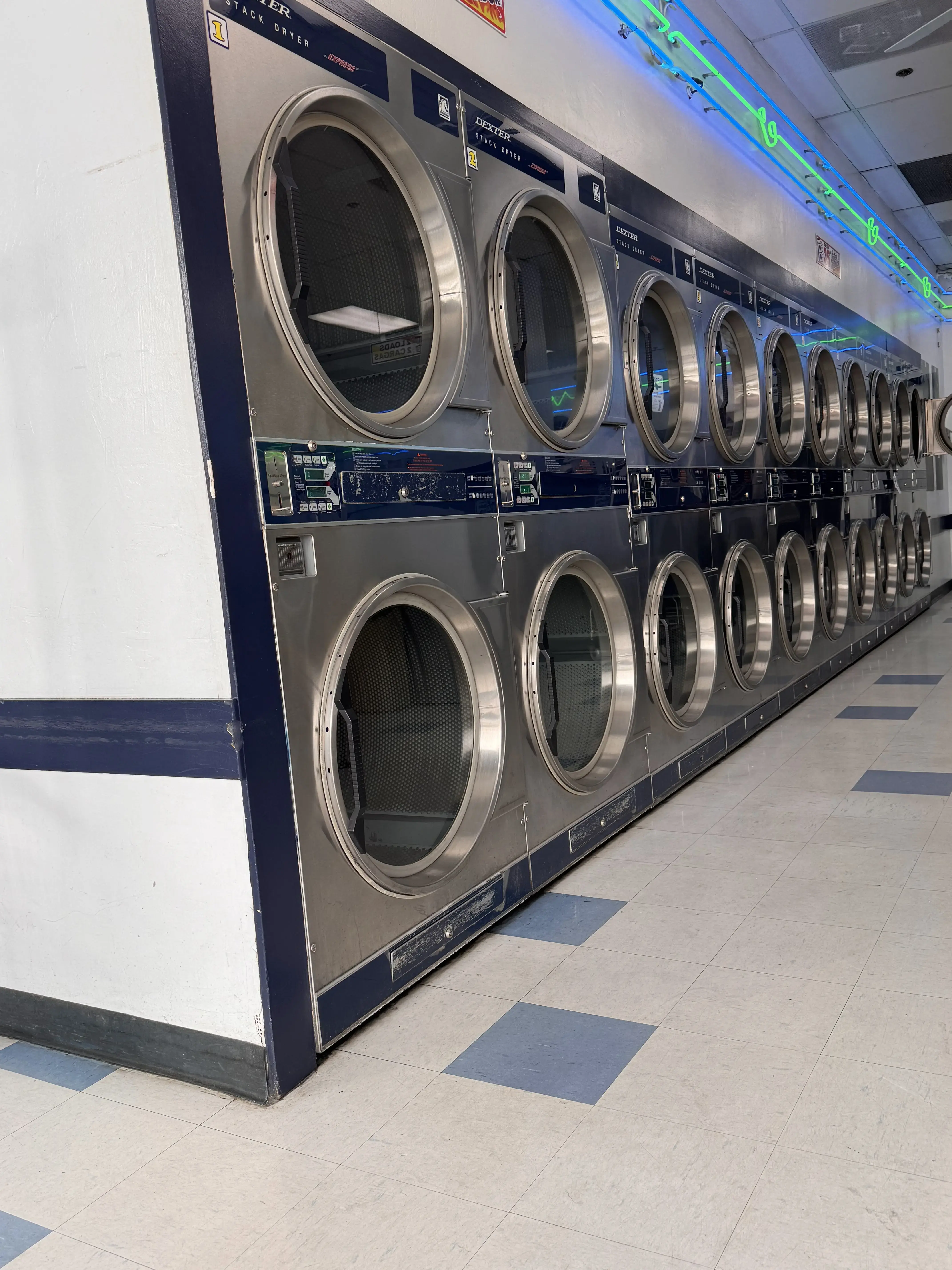 College Coin Laundry thumbnail 14