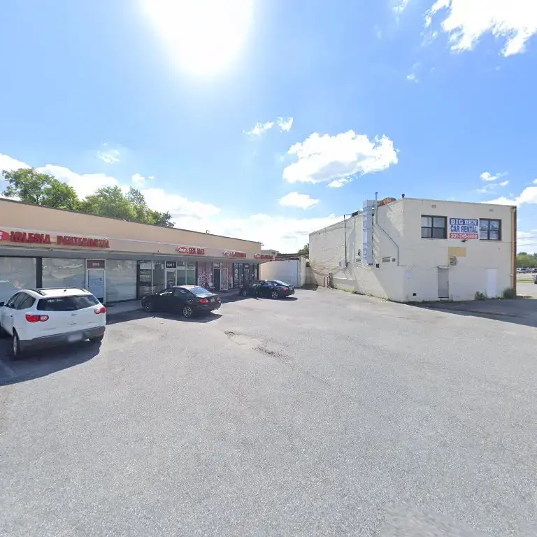 College Park Laundromat thumbnail 9