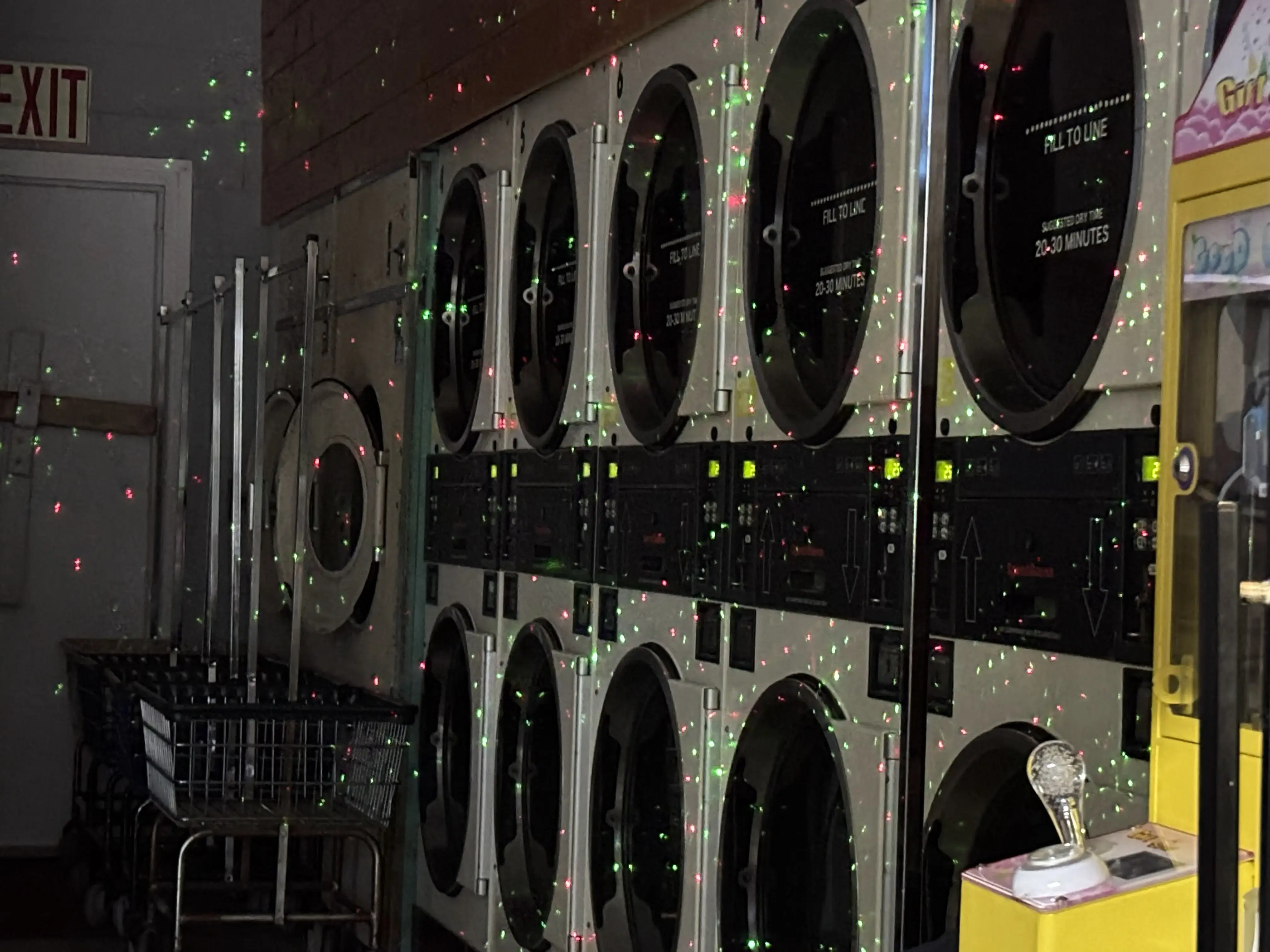 College Park Laundry and Dry Cleaners thumbnail 5
