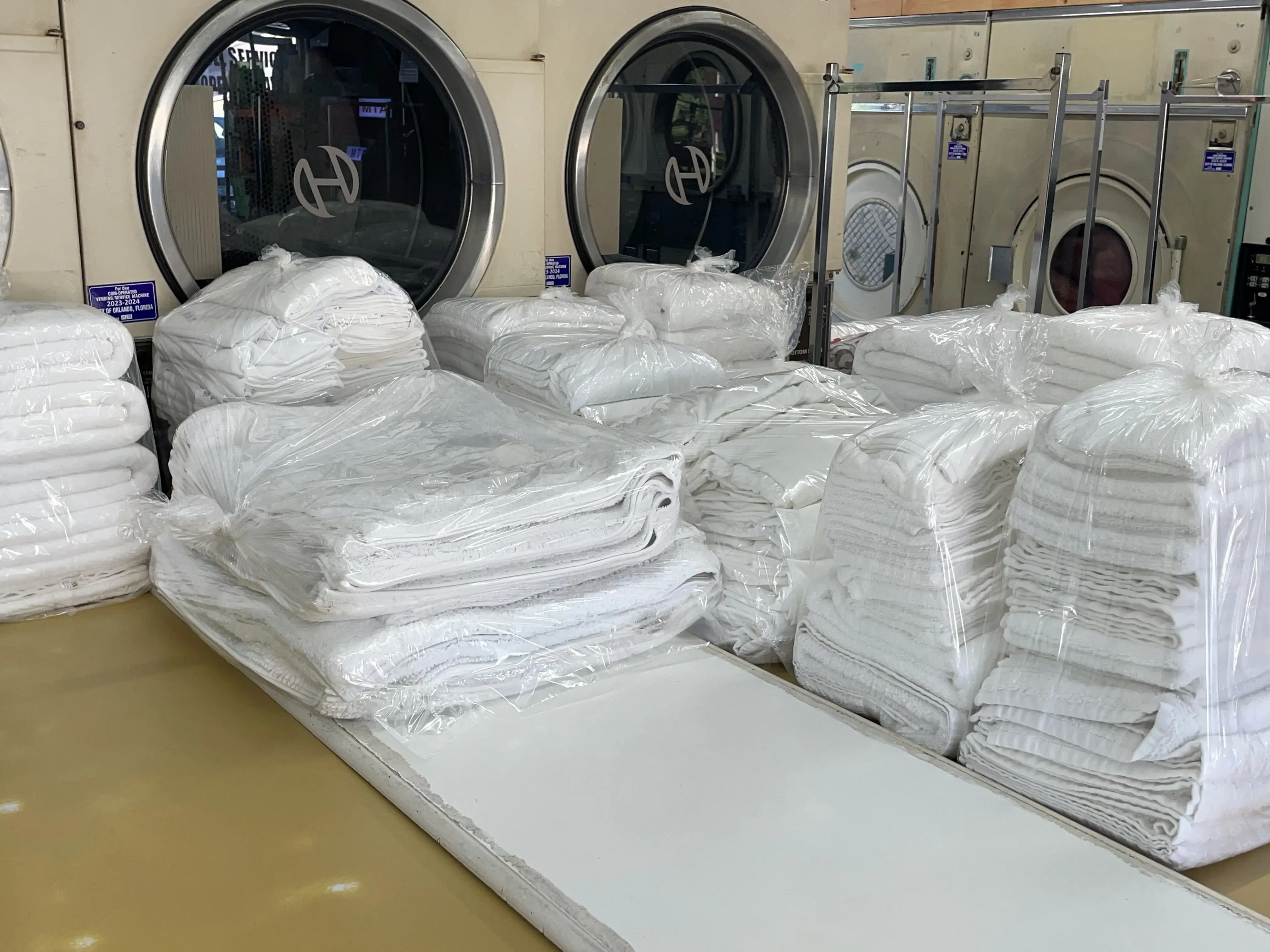 College Park Laundry and Dry Cleaners - Image 12