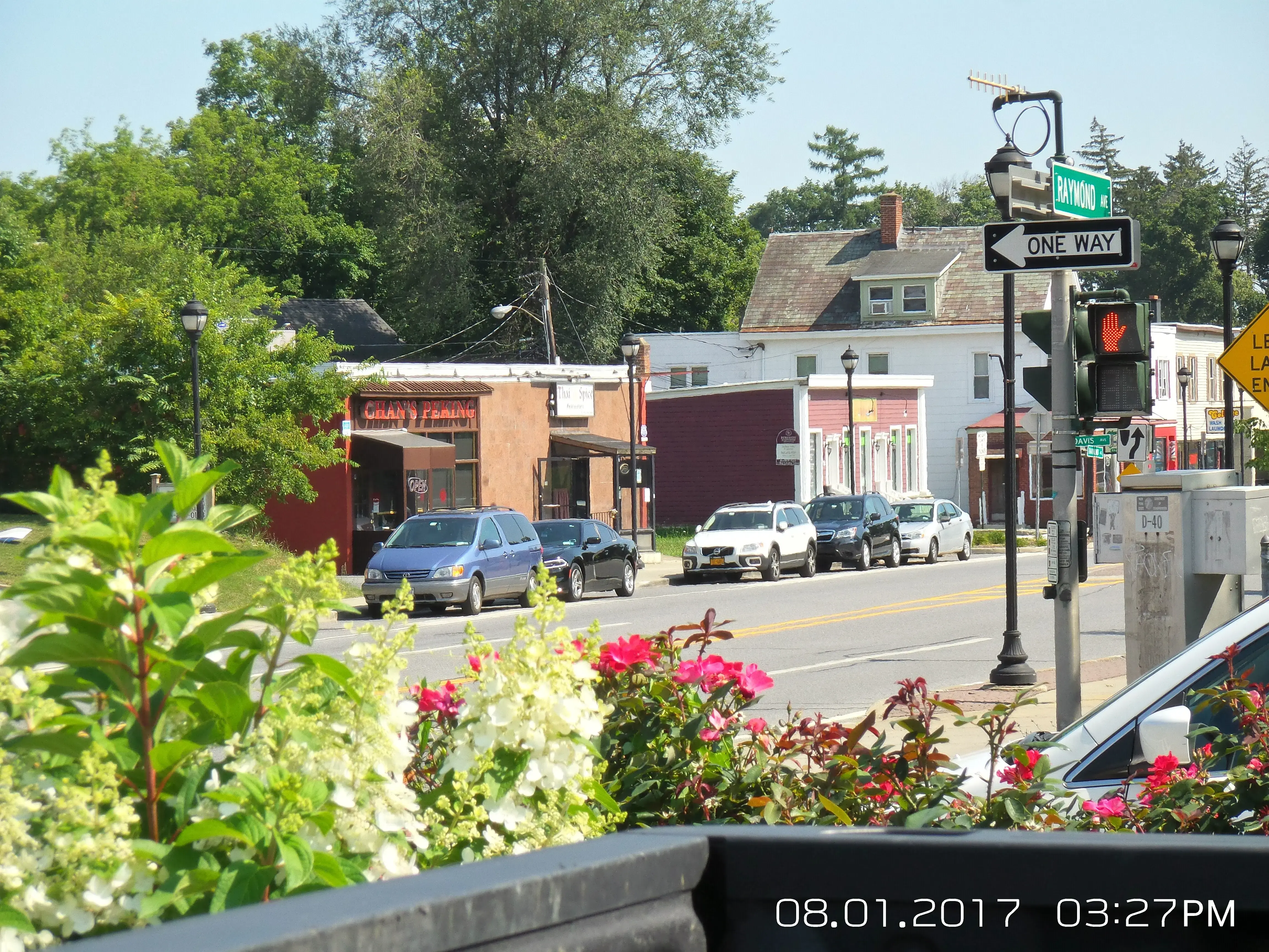 College Wash & Dry thumbnail 3