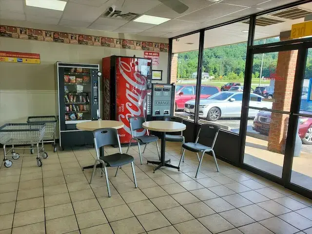 Collegedale Coin Laundry thumbnail 6