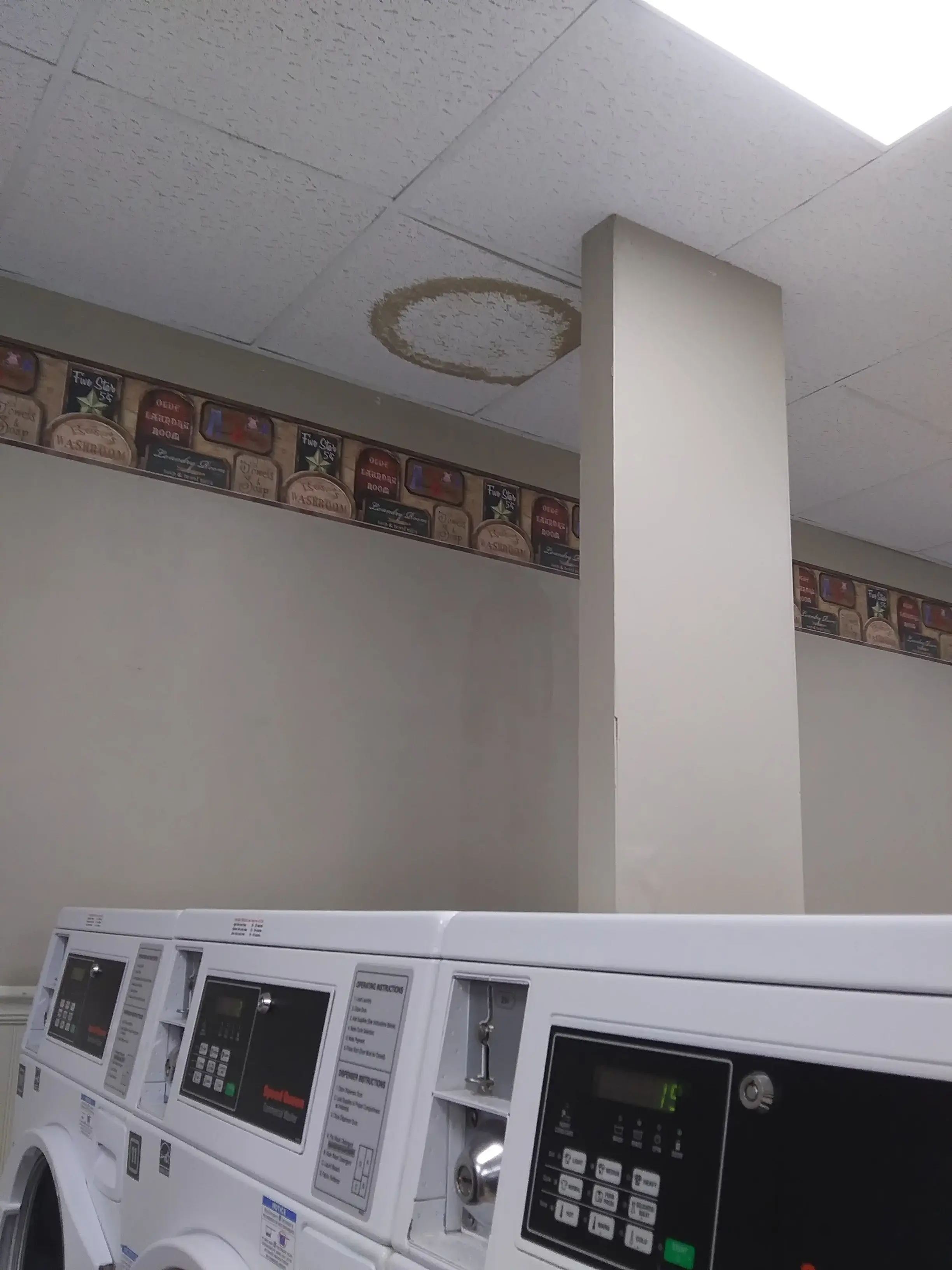 Collegedale Coin Laundry - Image 12