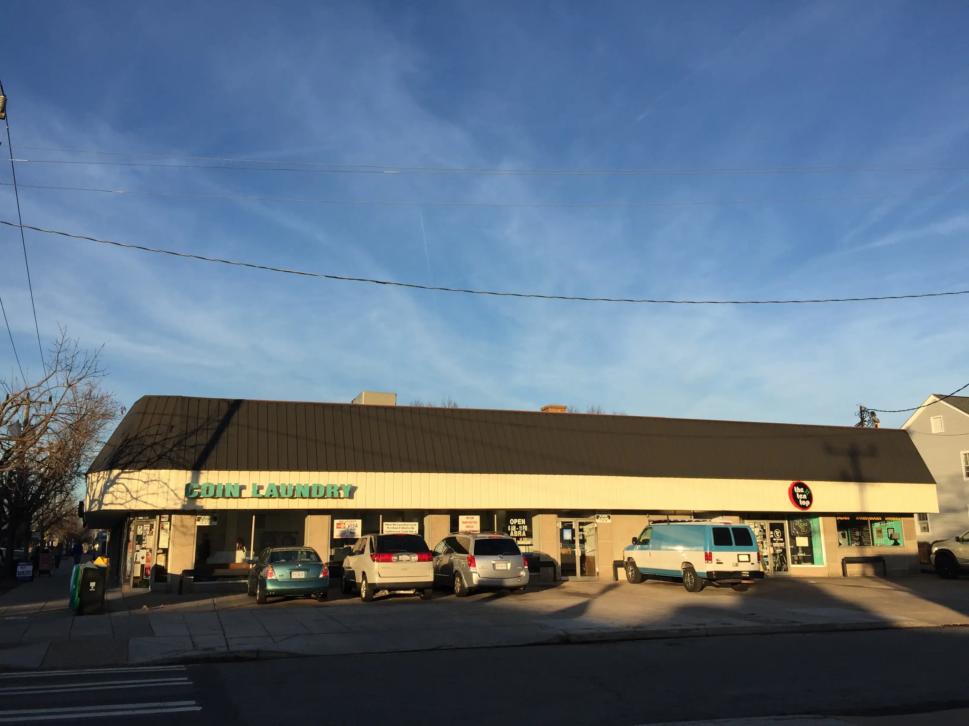 Colley Avenue Laundry Land Laundromat thumbnail 5