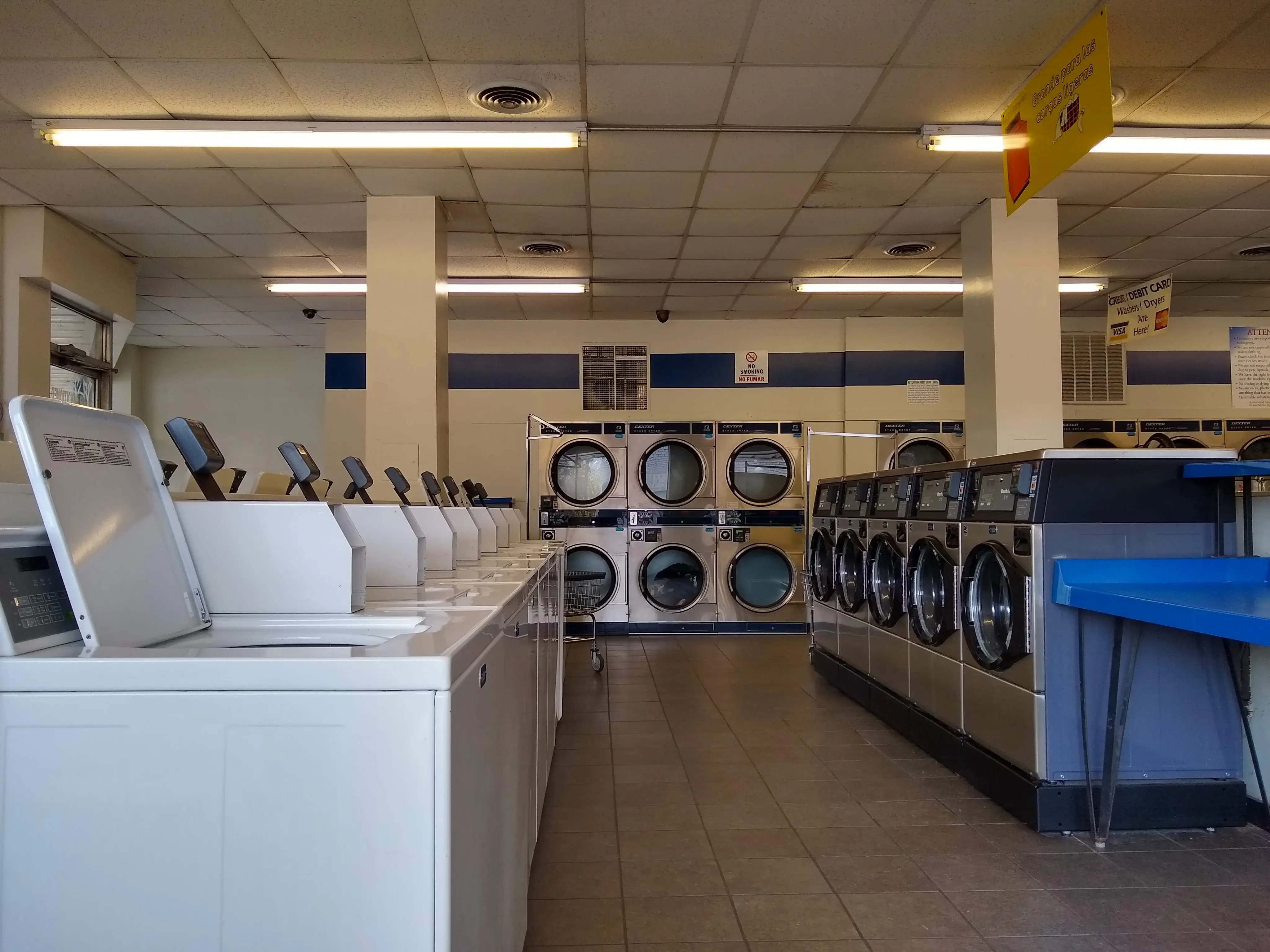 Colley Avenue Laundry Land Laundromat location