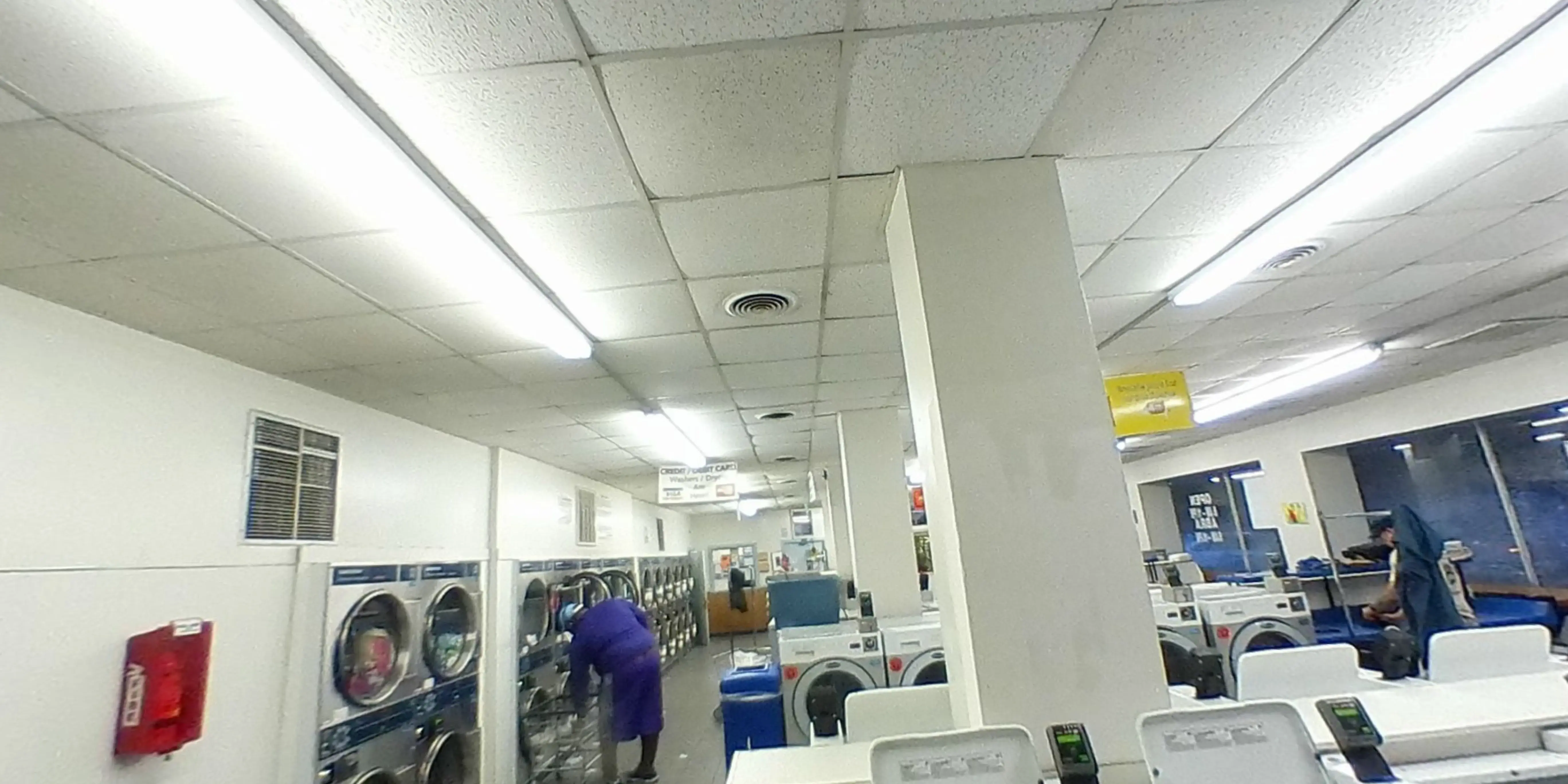 Colley Avenue Laundry Land Laundromat thumbnail 10