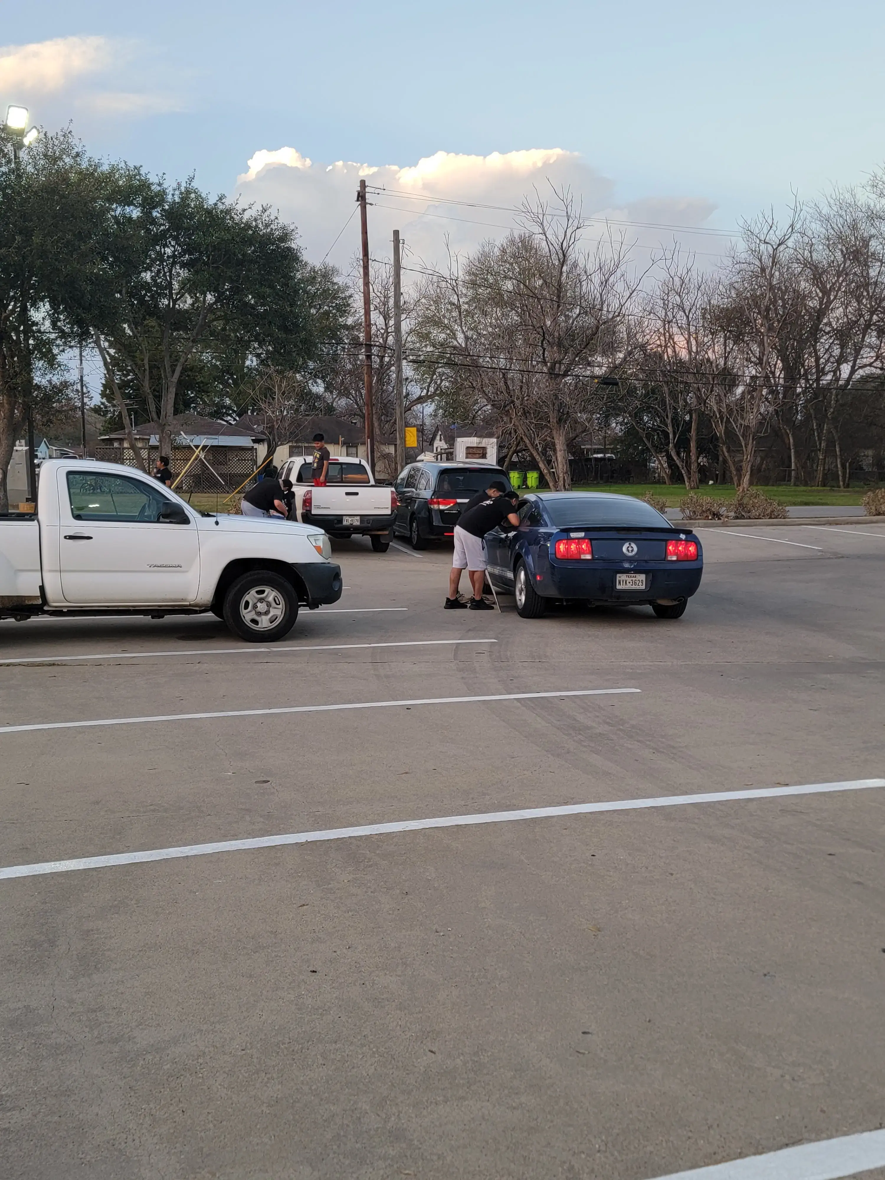 Collin's Washateria - Image 3