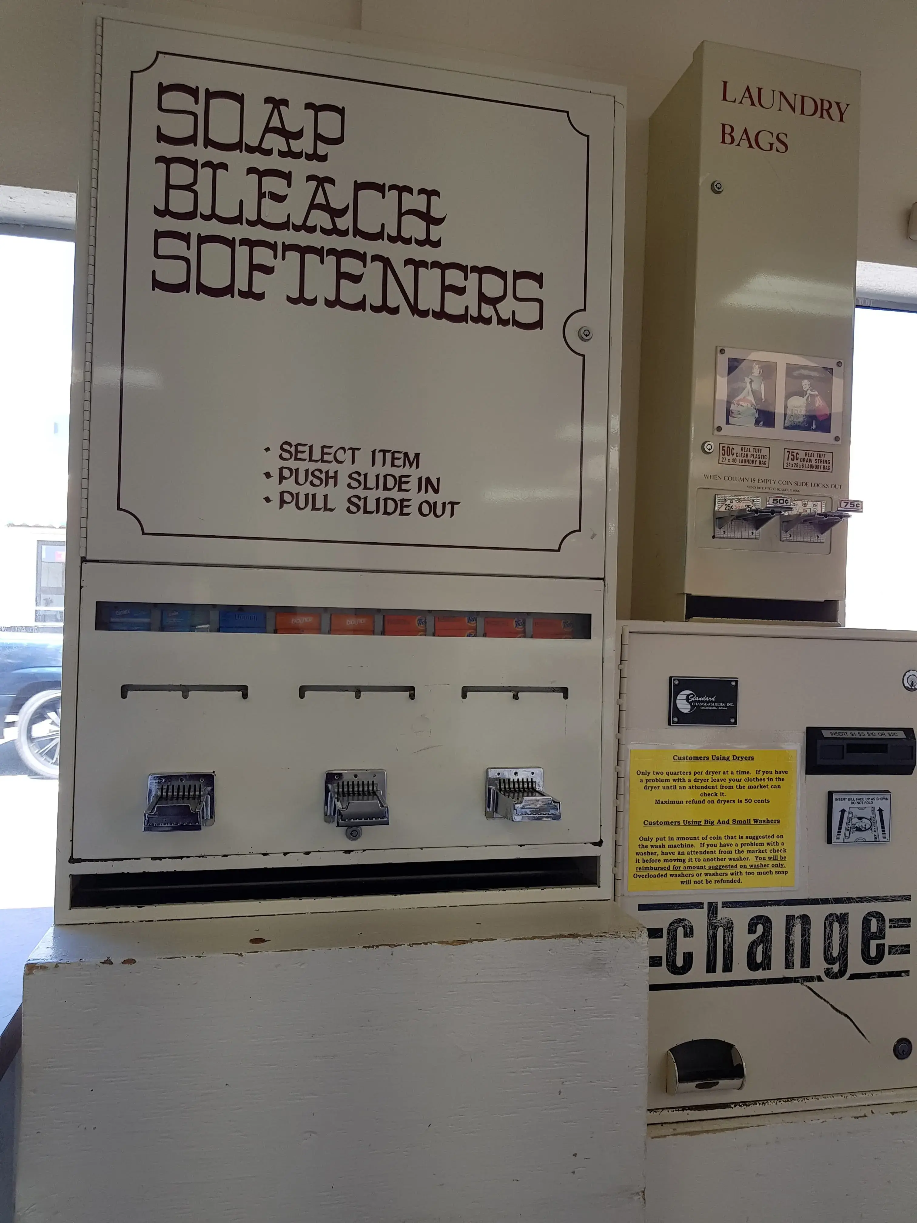 Colombi laundromat thumbnail 11