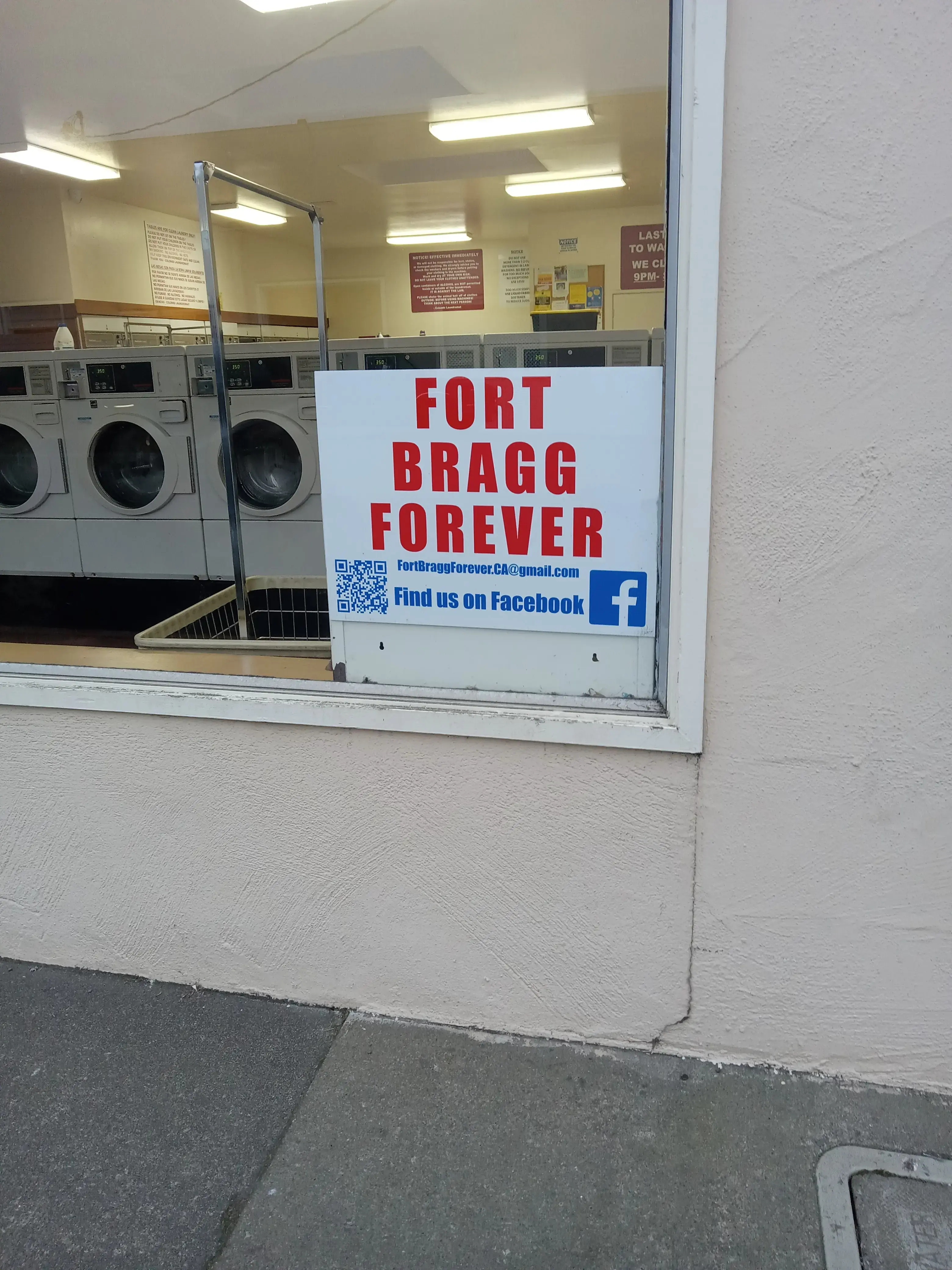 Colombi laundromat thumbnail 4