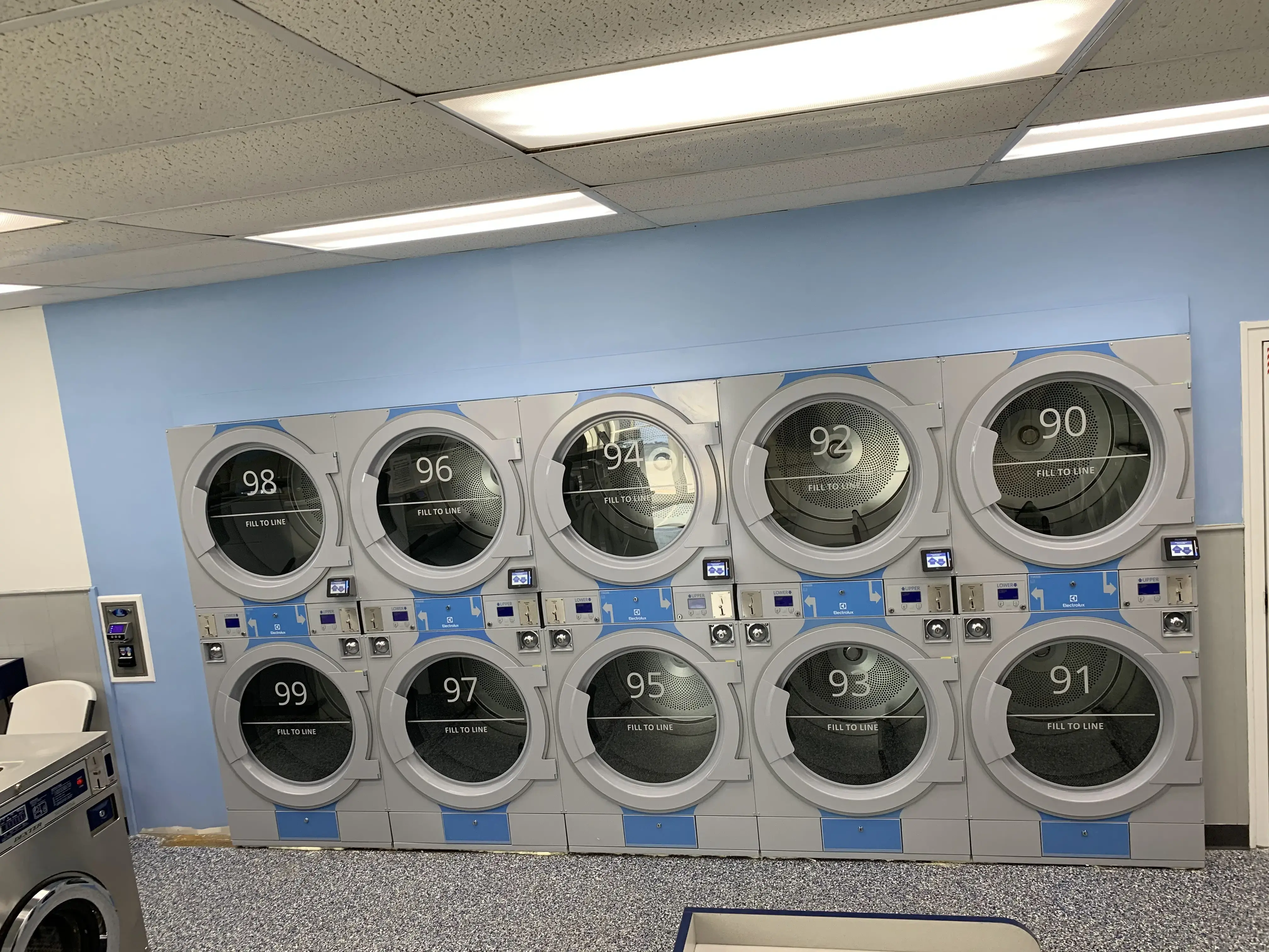 Colonial Coin Laundry thumbnail 12