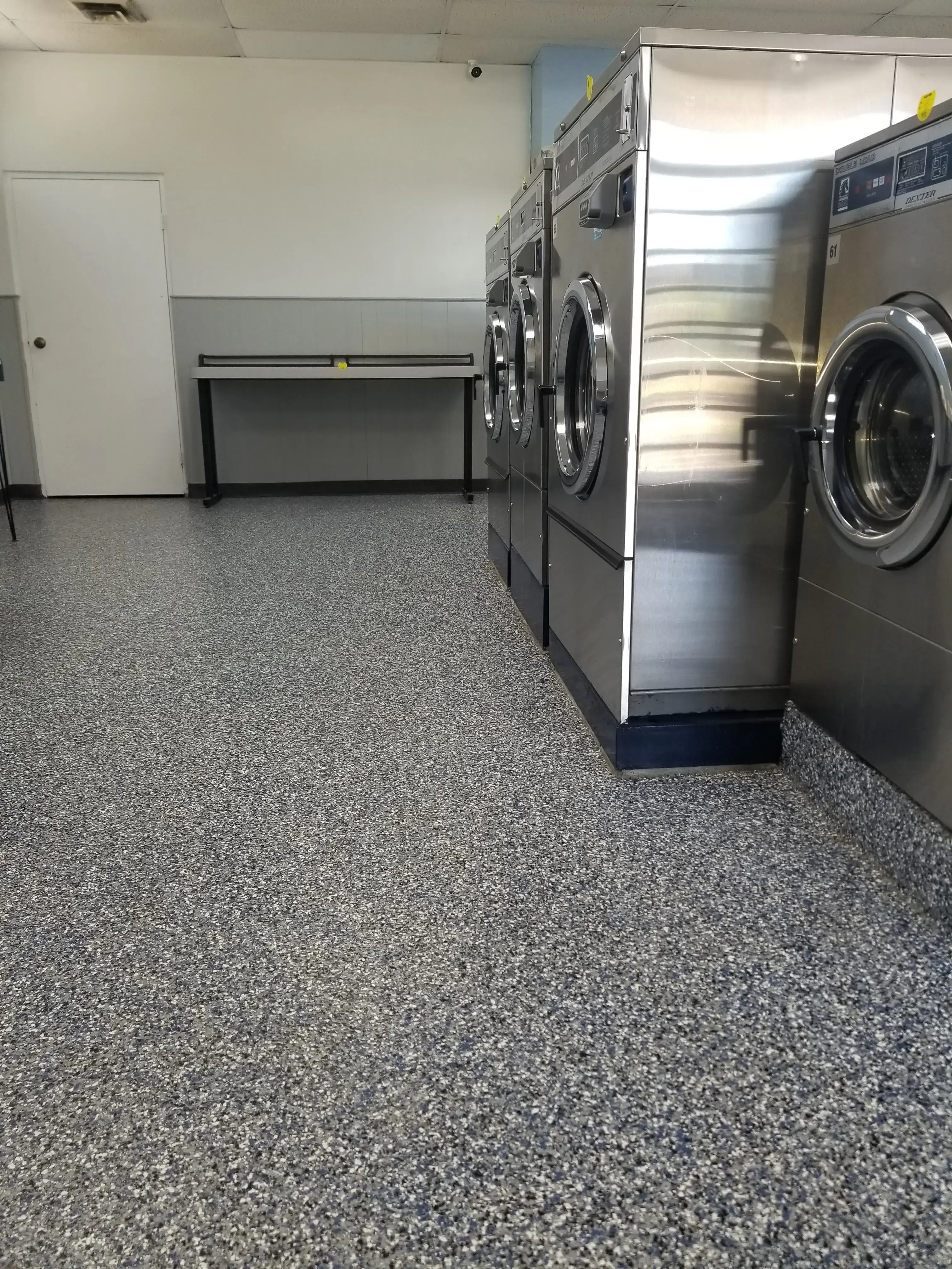 Colonial Coin Laundry thumbnail 5