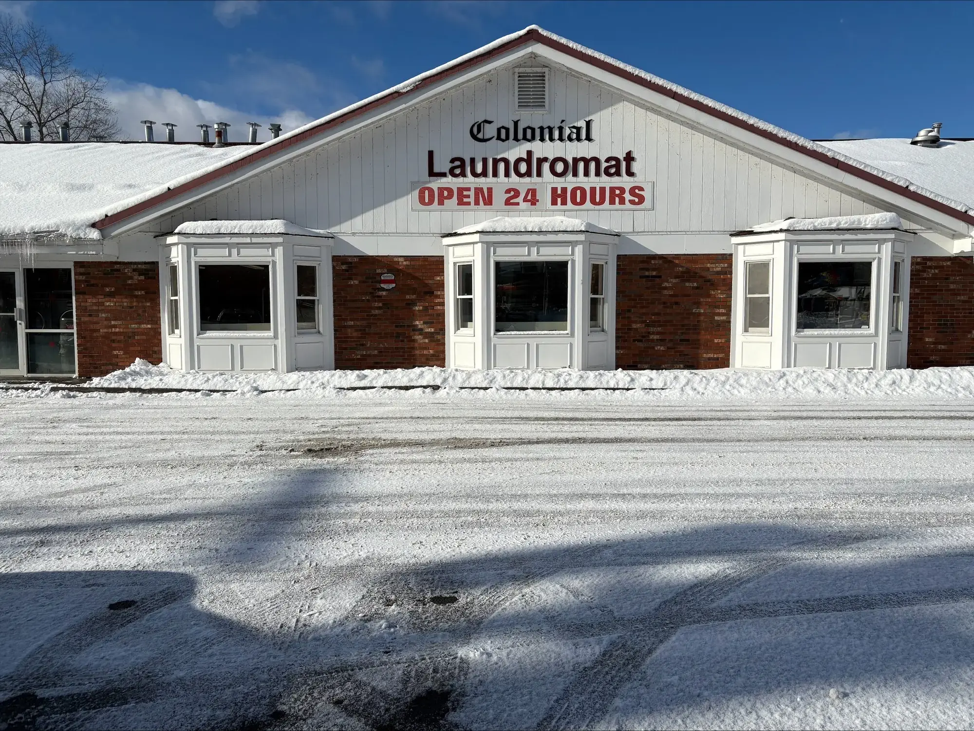 Colonial Laundromat location