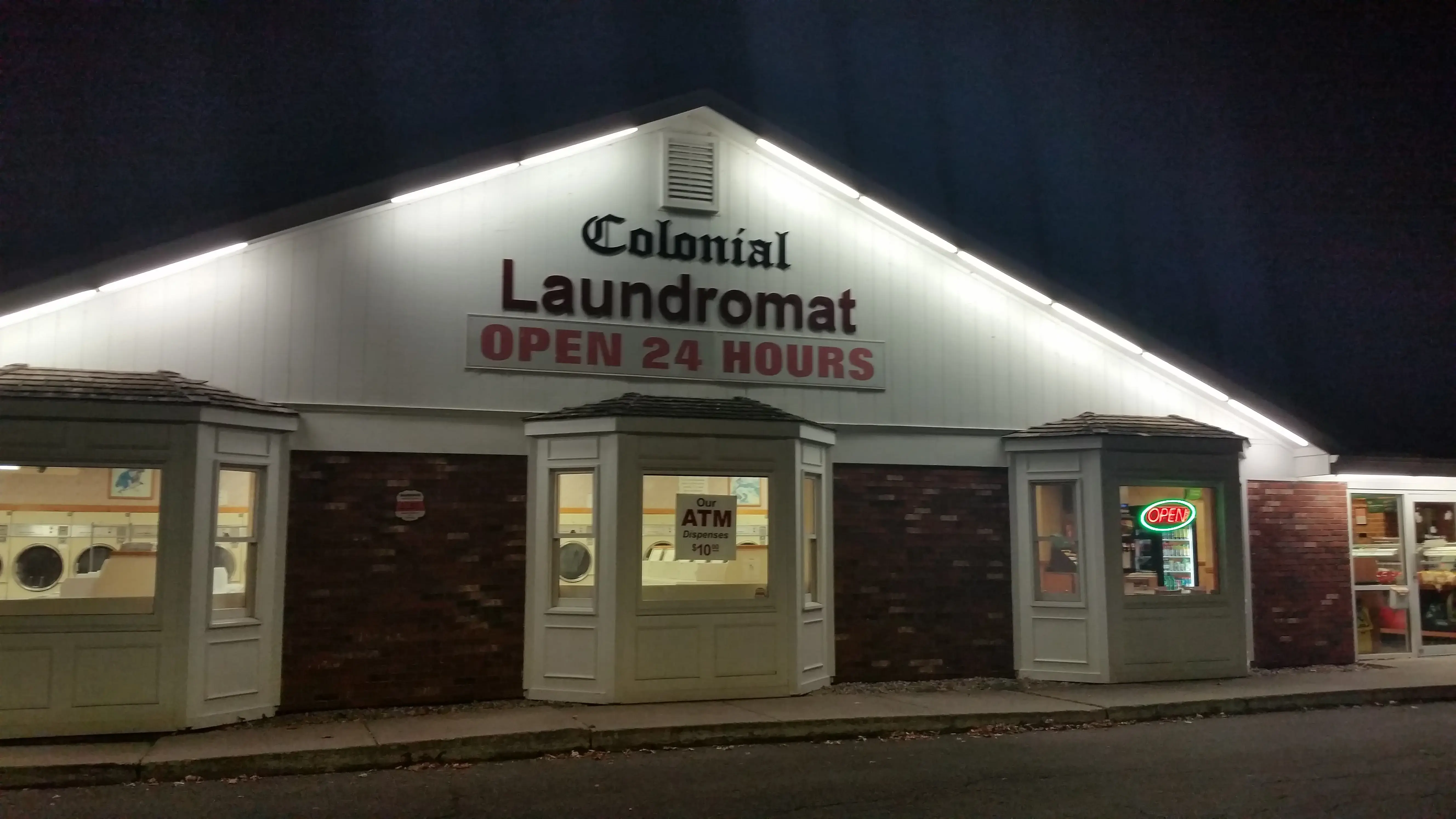 Colonial Laundromat - Image 4