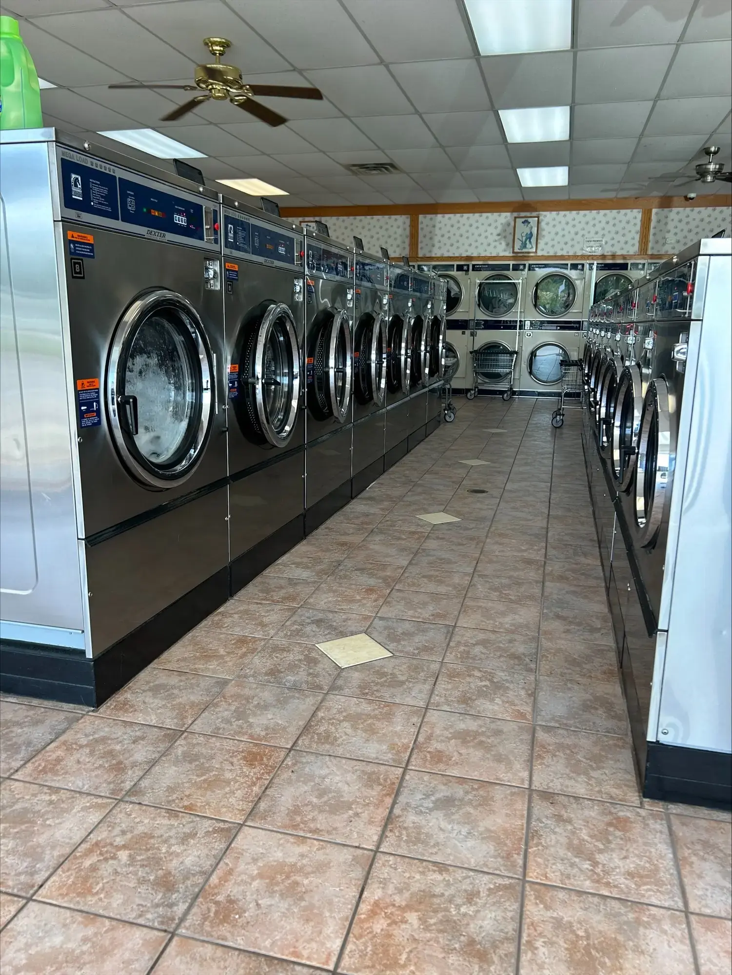 Colonial Laundromat thumbnail 2