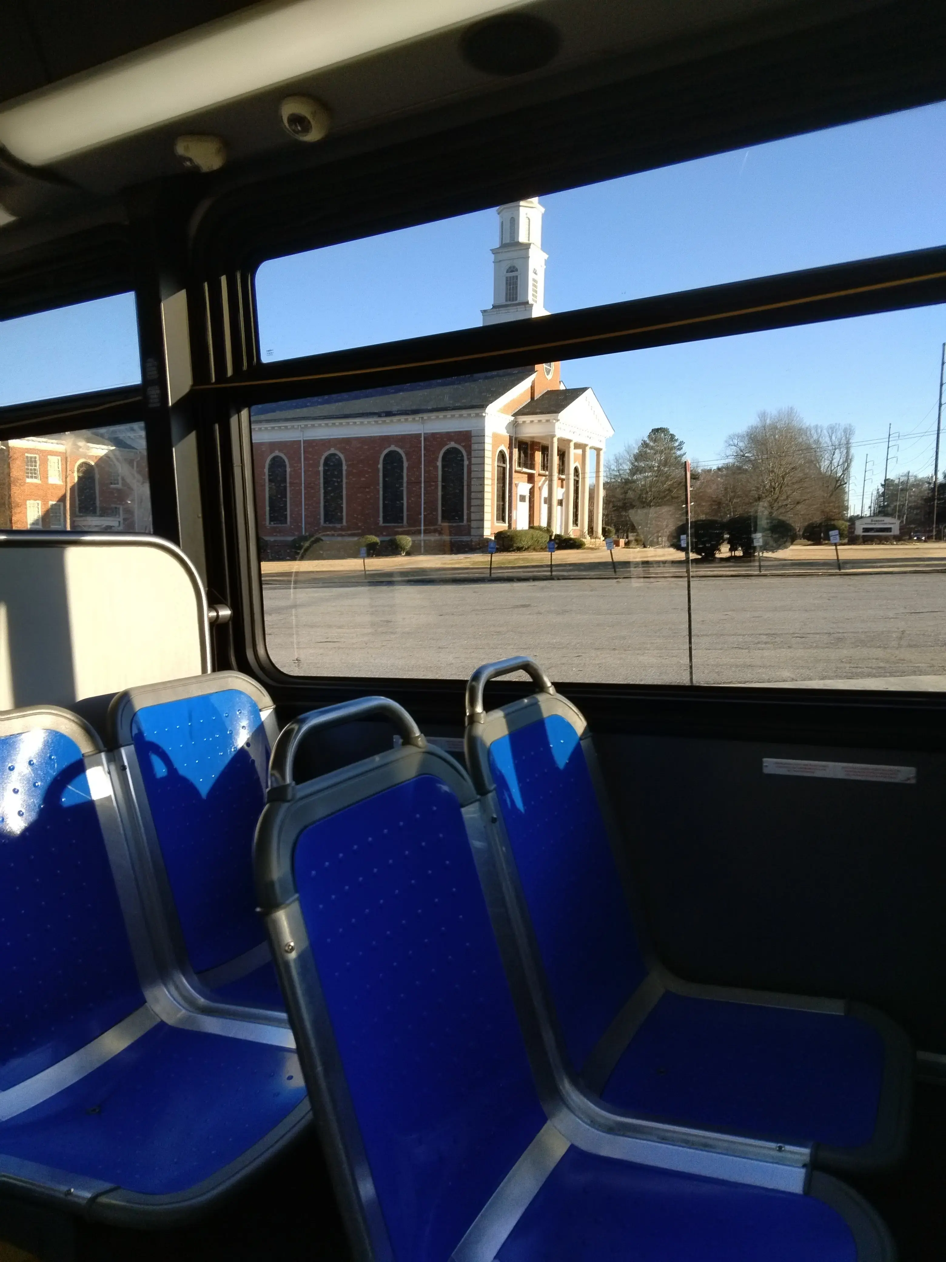 Colonial Laundromat - Image 11