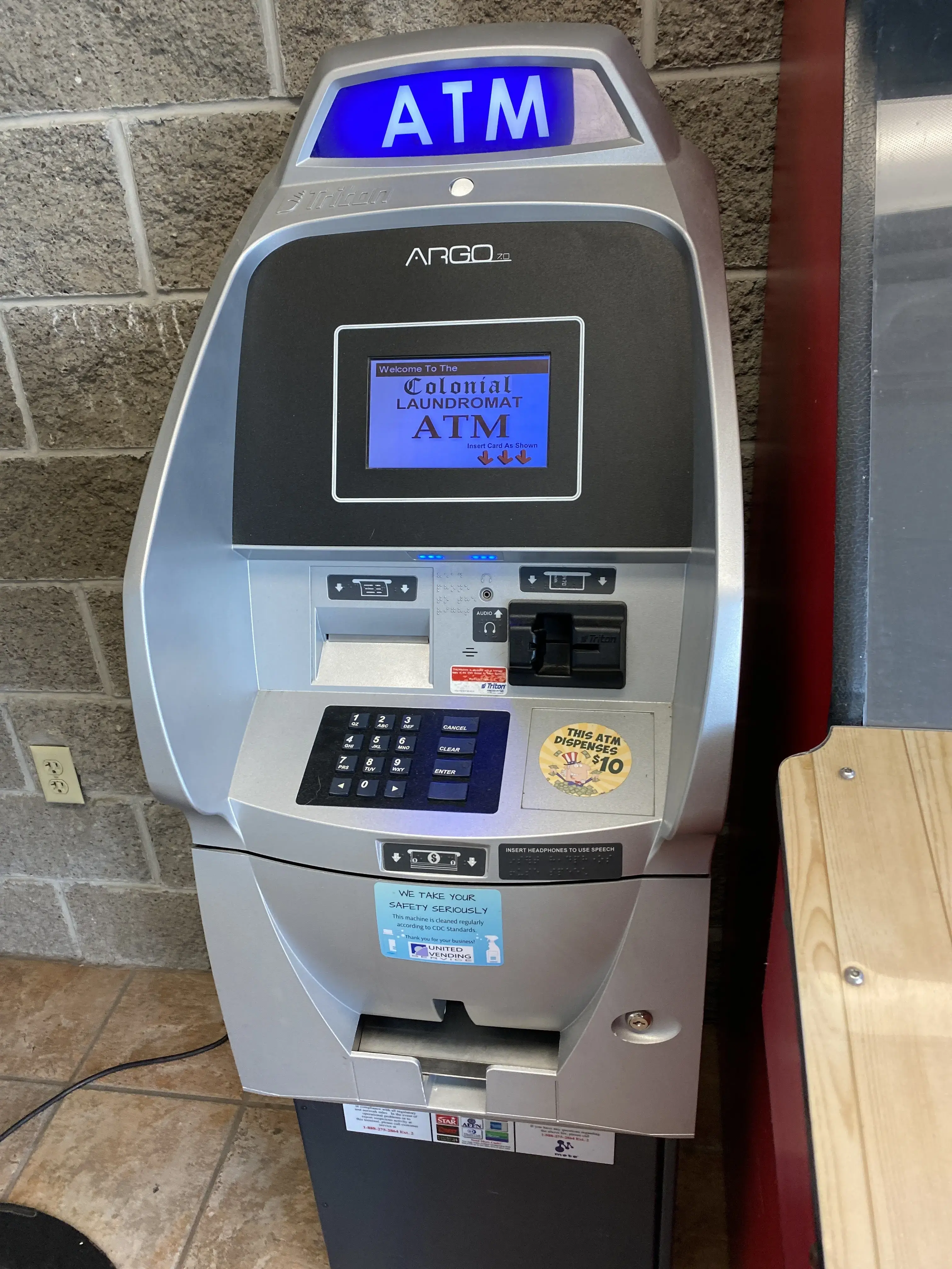 Colonial Laundromat thumbnail 13