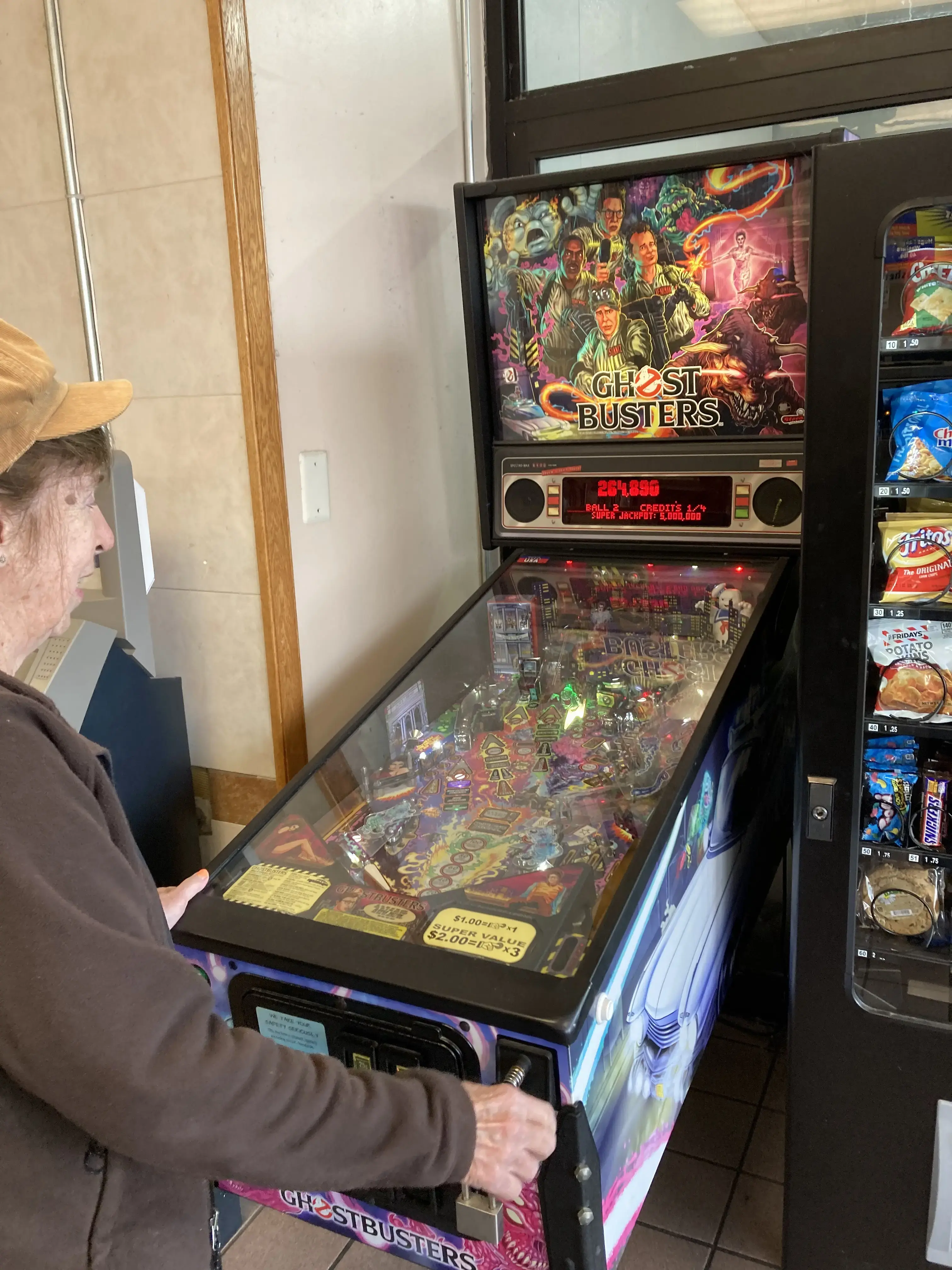 Colonial Laundromat thumbnail 2