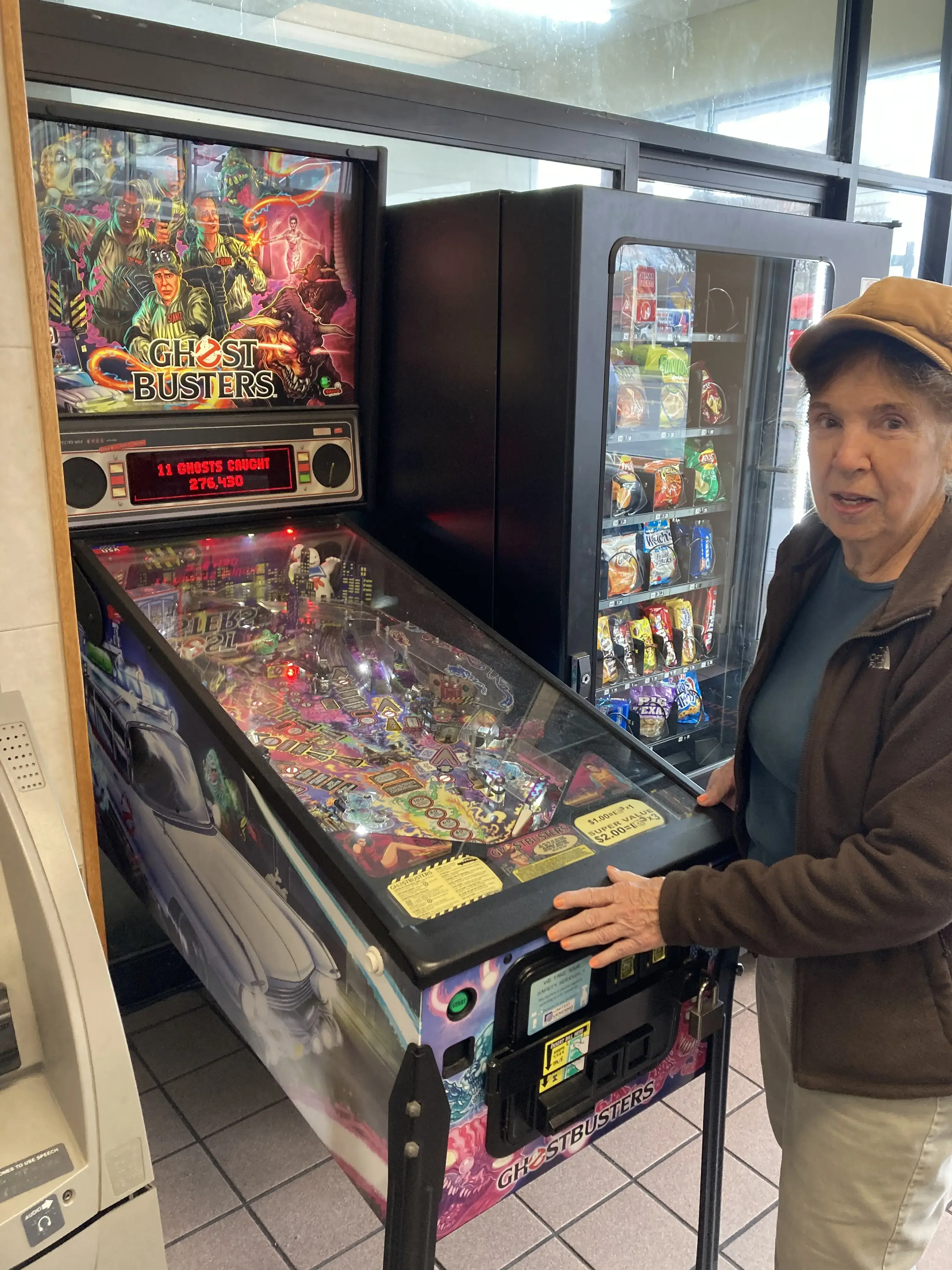 Colonial Laundromat - Image 11