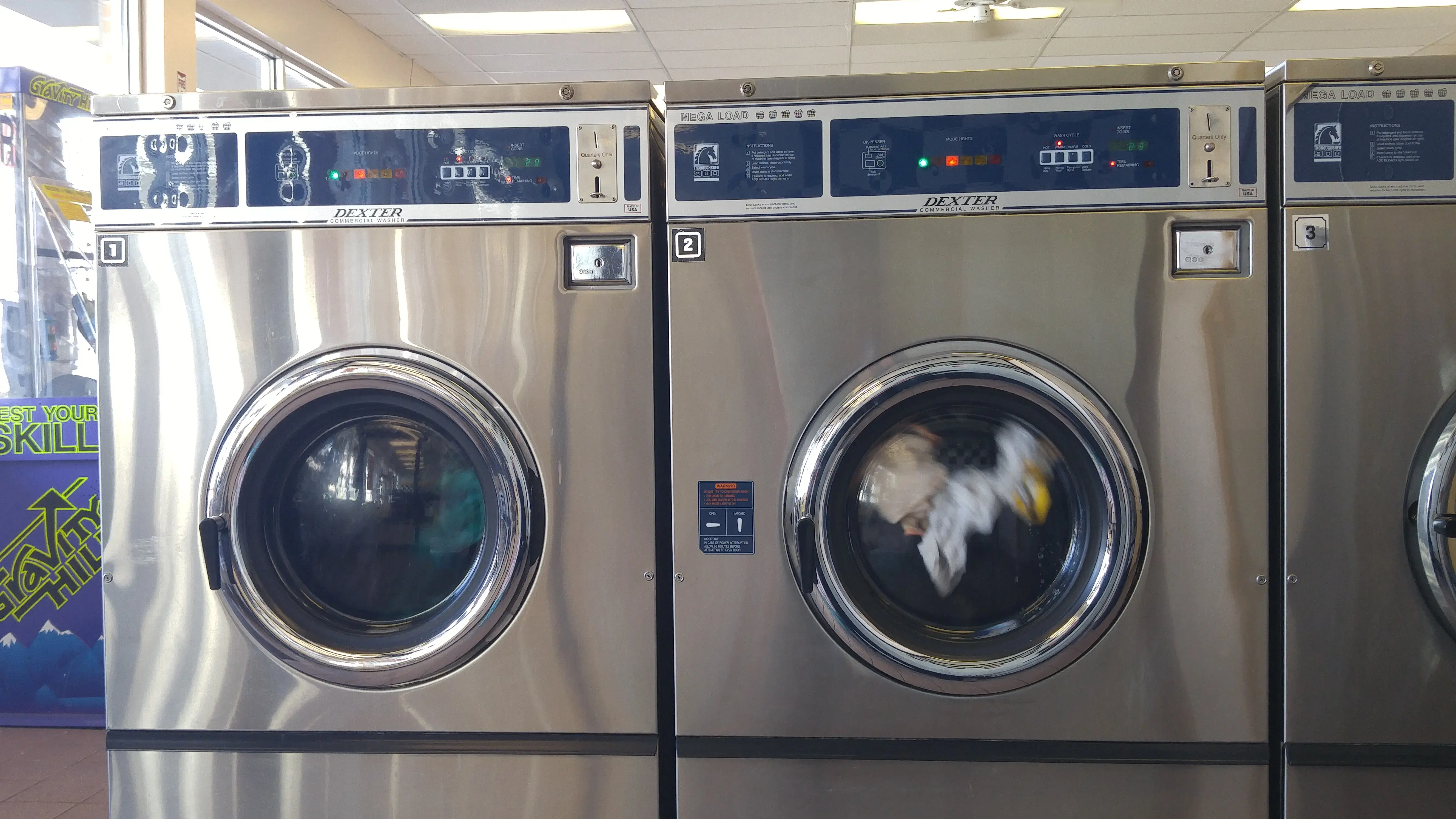 Colonial Laundromat - Image 10