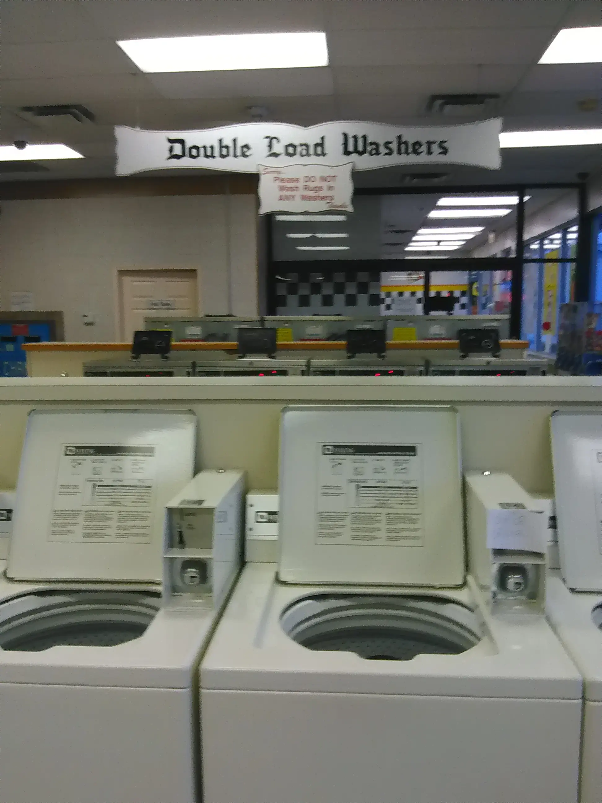 Colonial Laundromat thumbnail 12