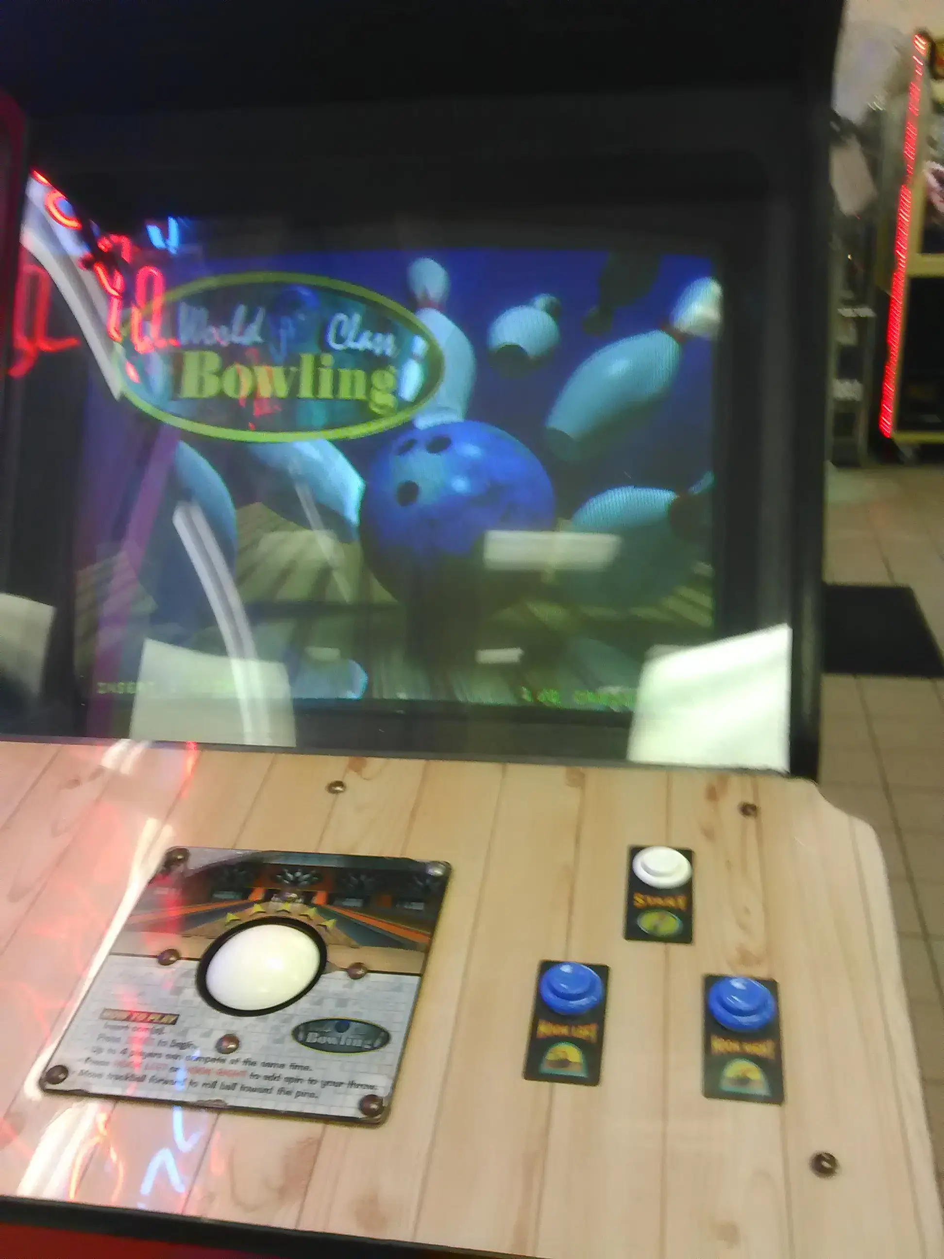 Colonial Laundromat thumbnail 9