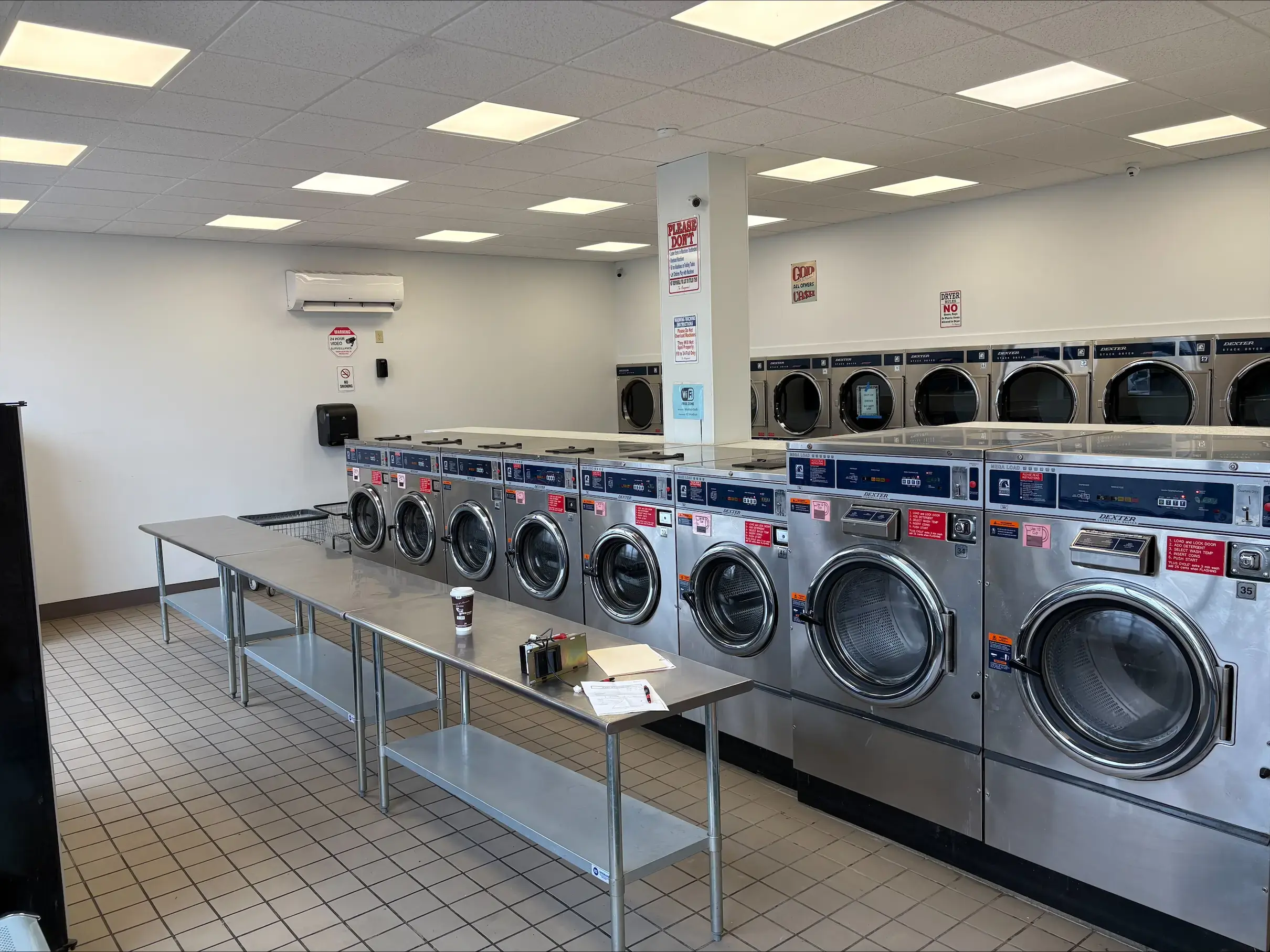 Colonial Laundromat thumbnail 7