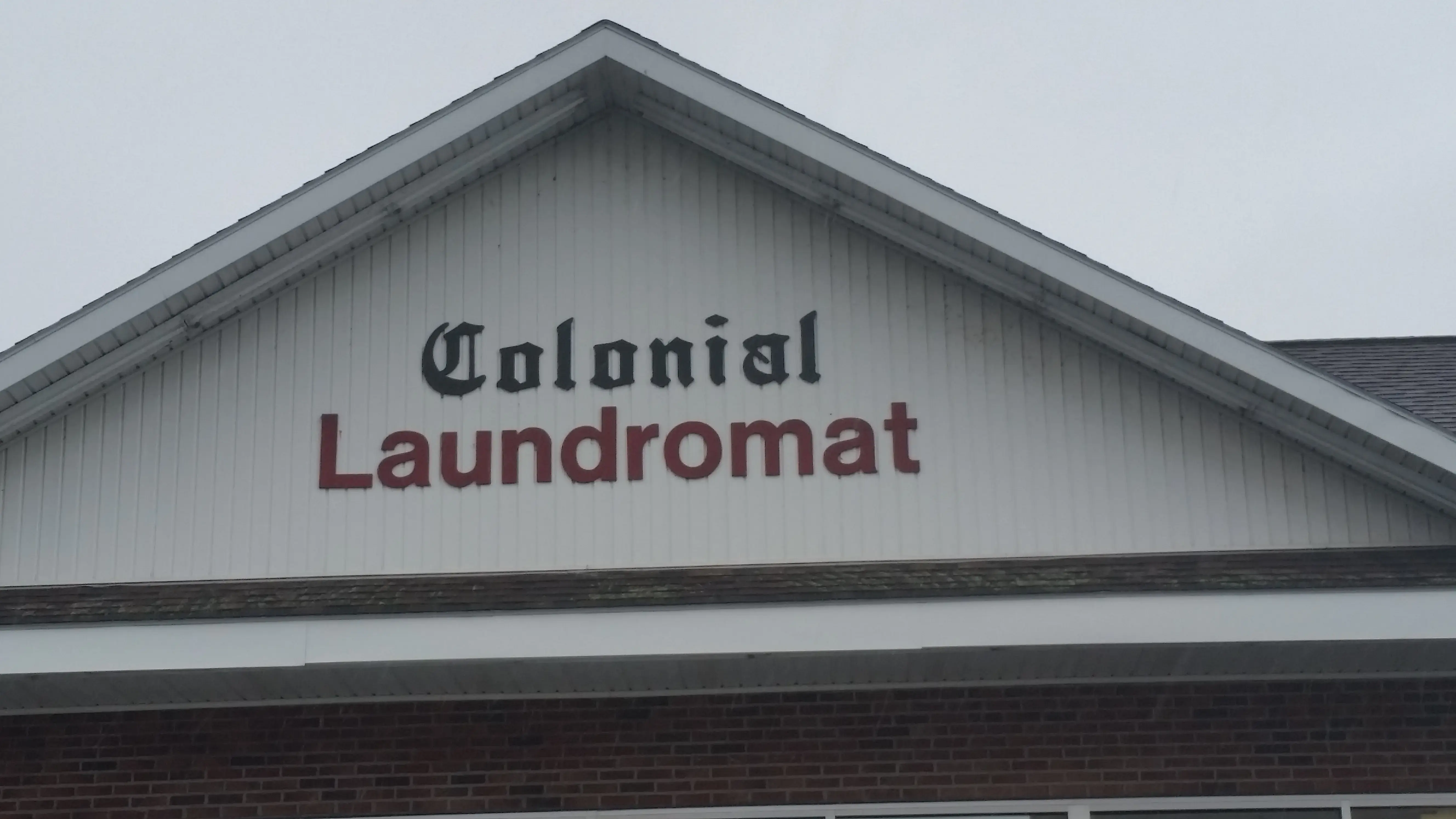 Colonial Laundromat - Image 3
