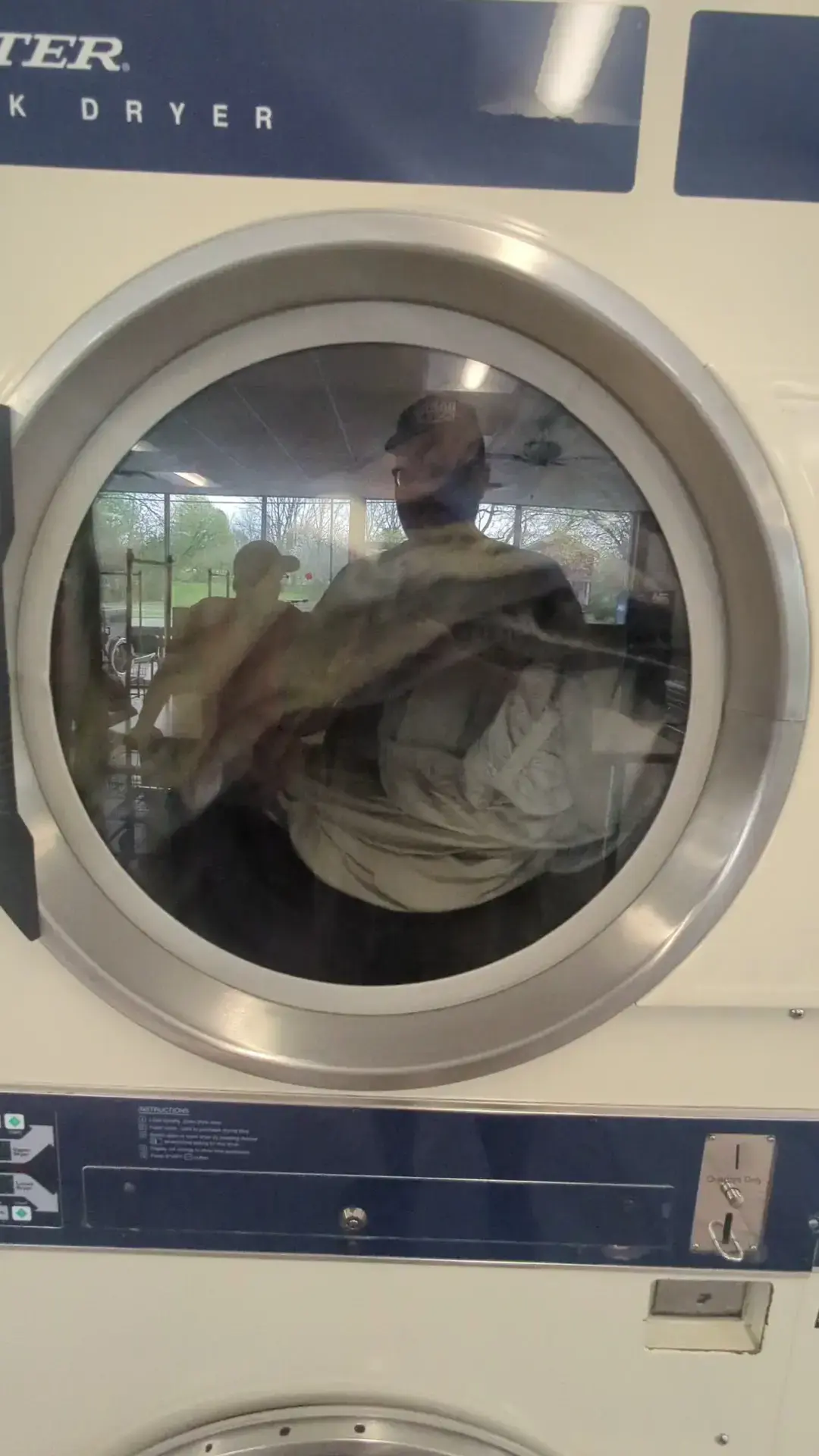 Colonial Laundromat - Image 11