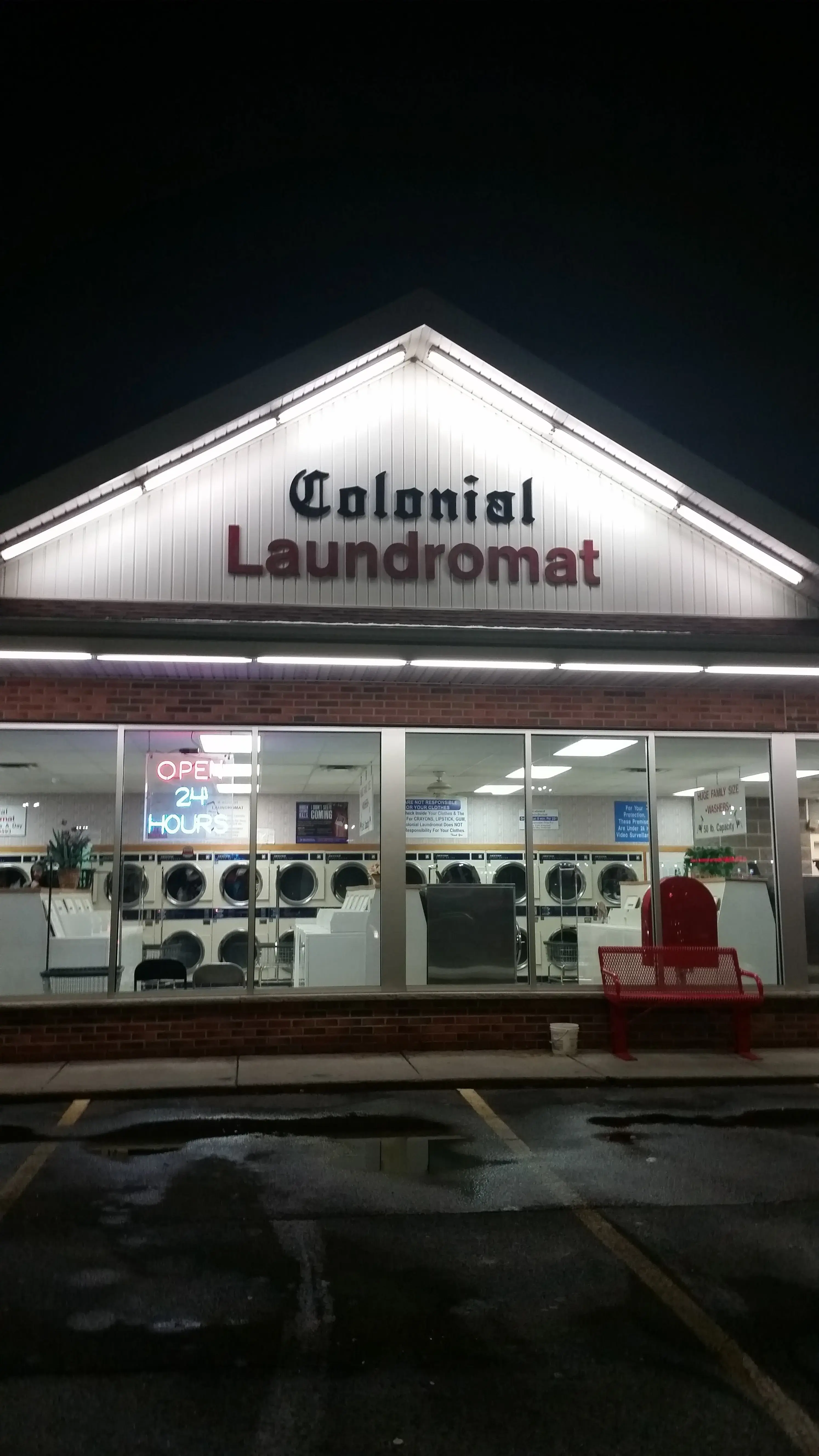 Colonial Laundromat - Image 4
