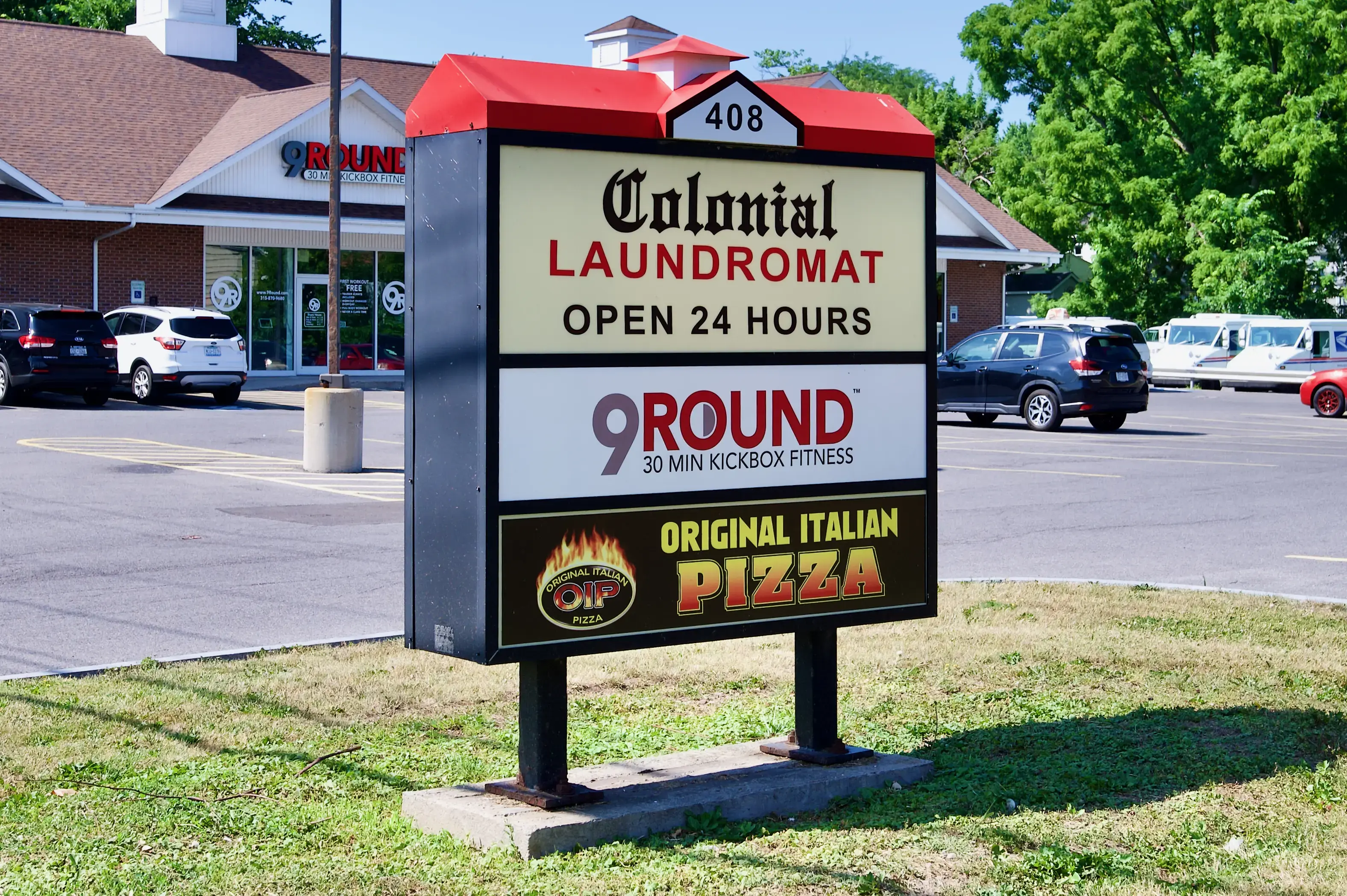 Colonial Laundromat - Image 4